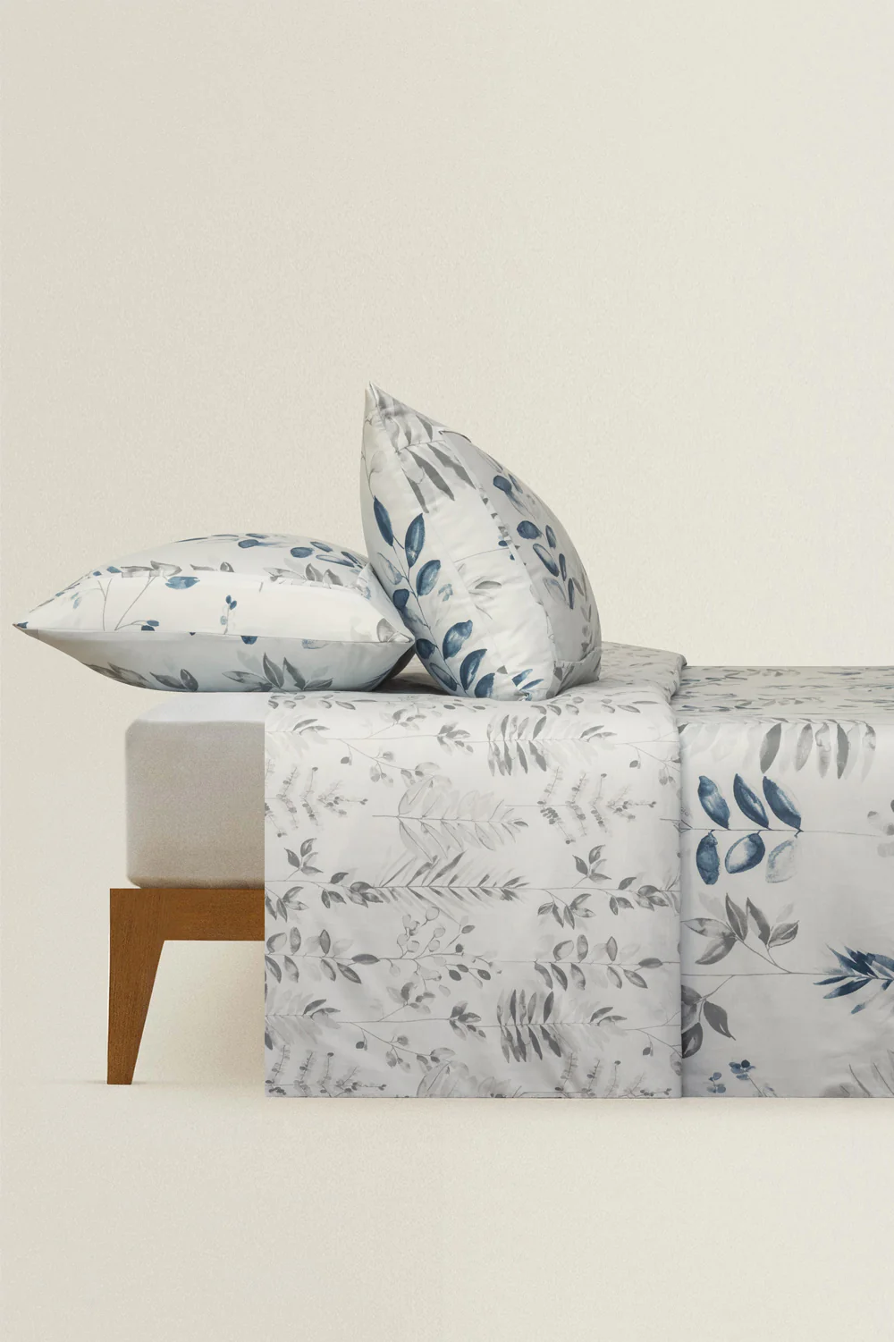 Leaf Imprint T-200 Quilt Cover Set - Image 2