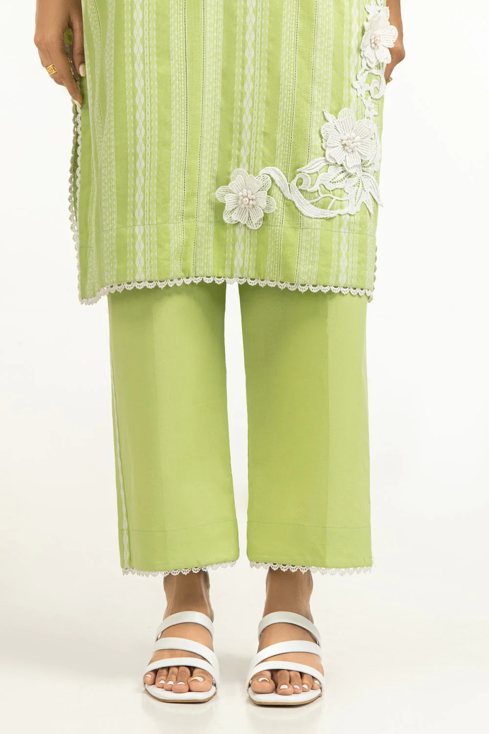 Leno Kara Embellished Co-Ord Set - Image 7