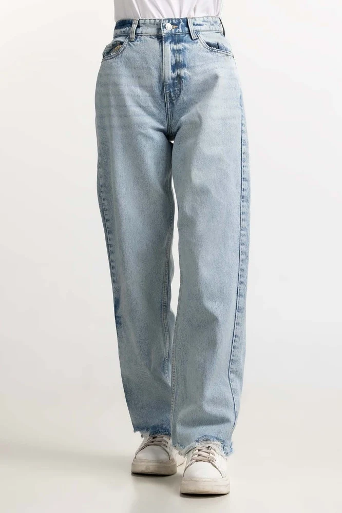 Light Blue Basic Denim Jeans - Image 3