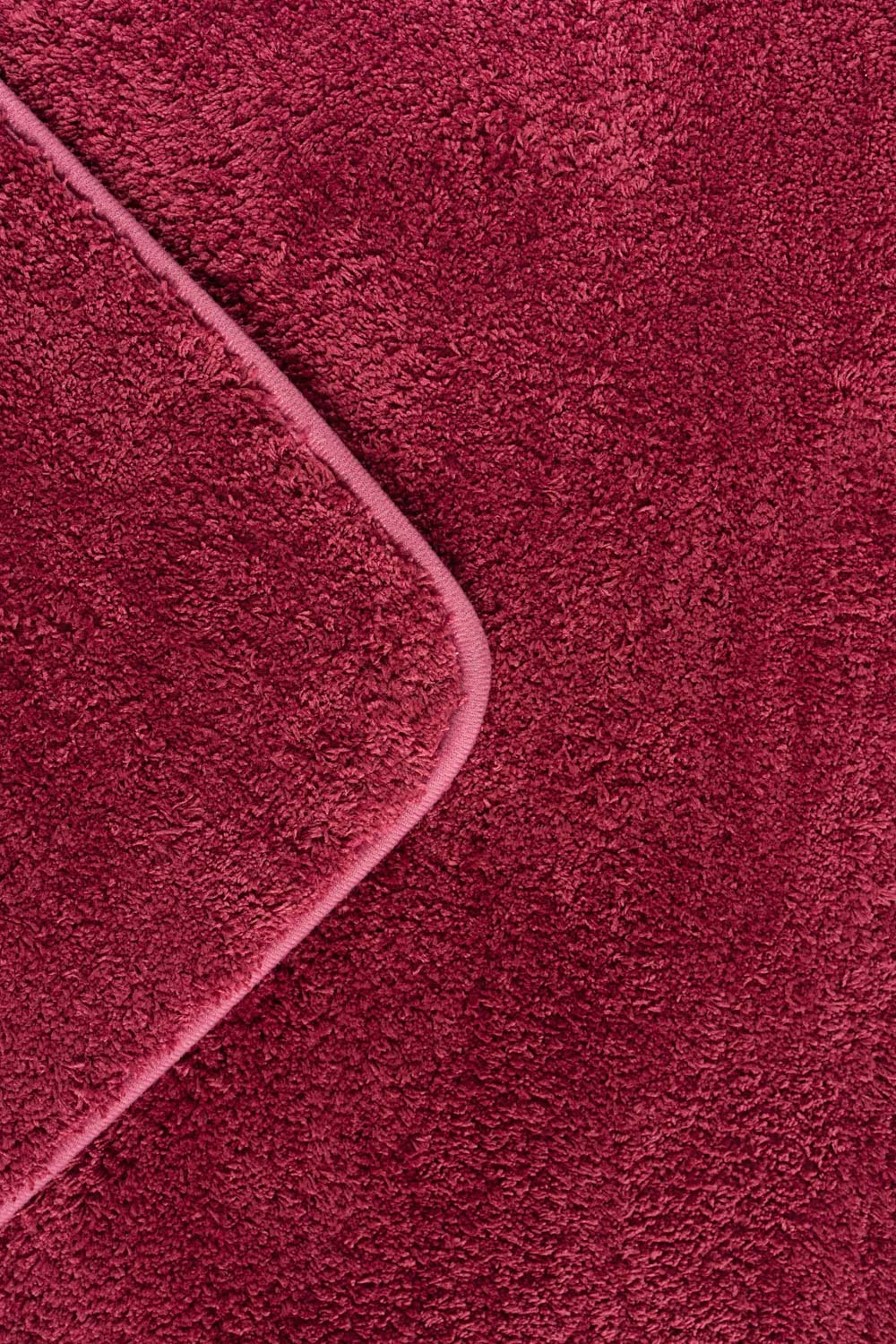 Maroon Red Bath Mat - Image 3