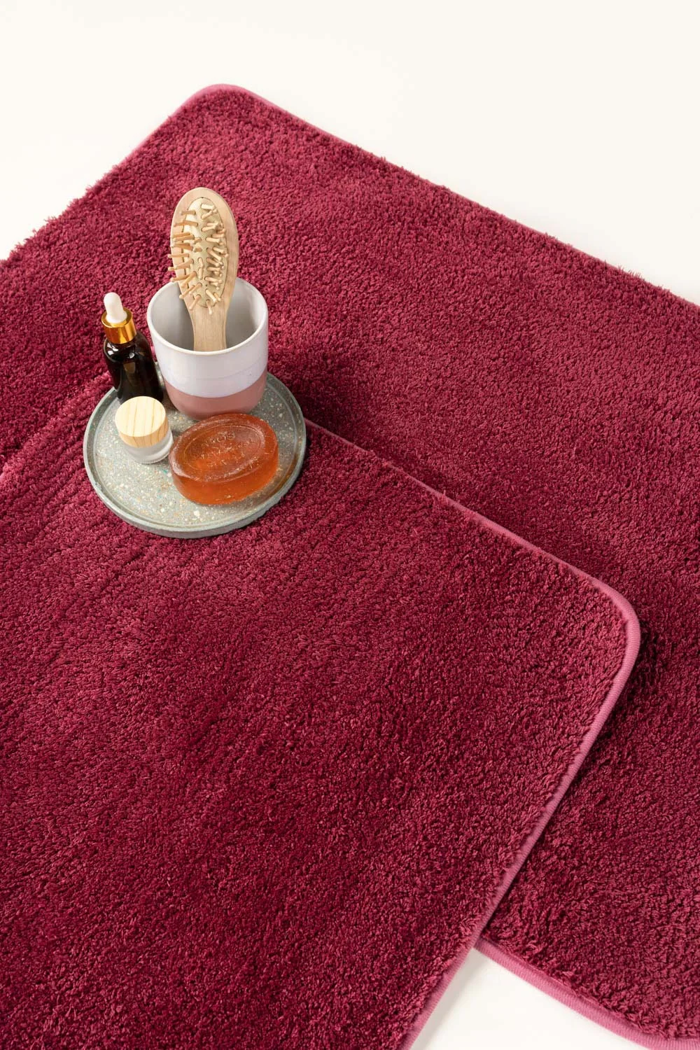 Maroon Red Bath Mat - Image 4