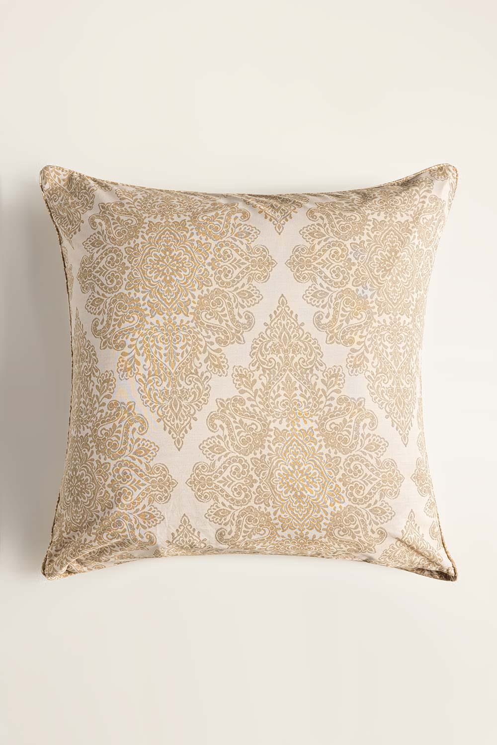 Medallion Gold T-150 Euro Sham Cushion Cover - Image 3