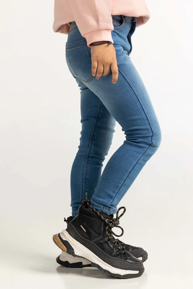 Medium Blue Basic Jeans - Image 3