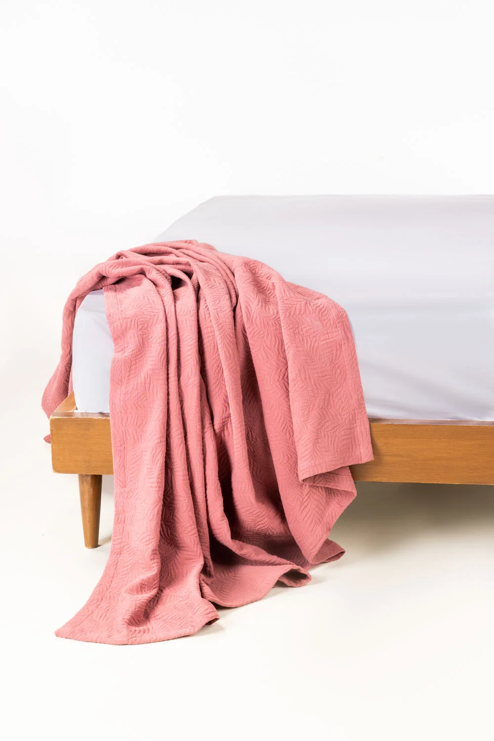 Misty Rose Matelasse Blanket - Image 5