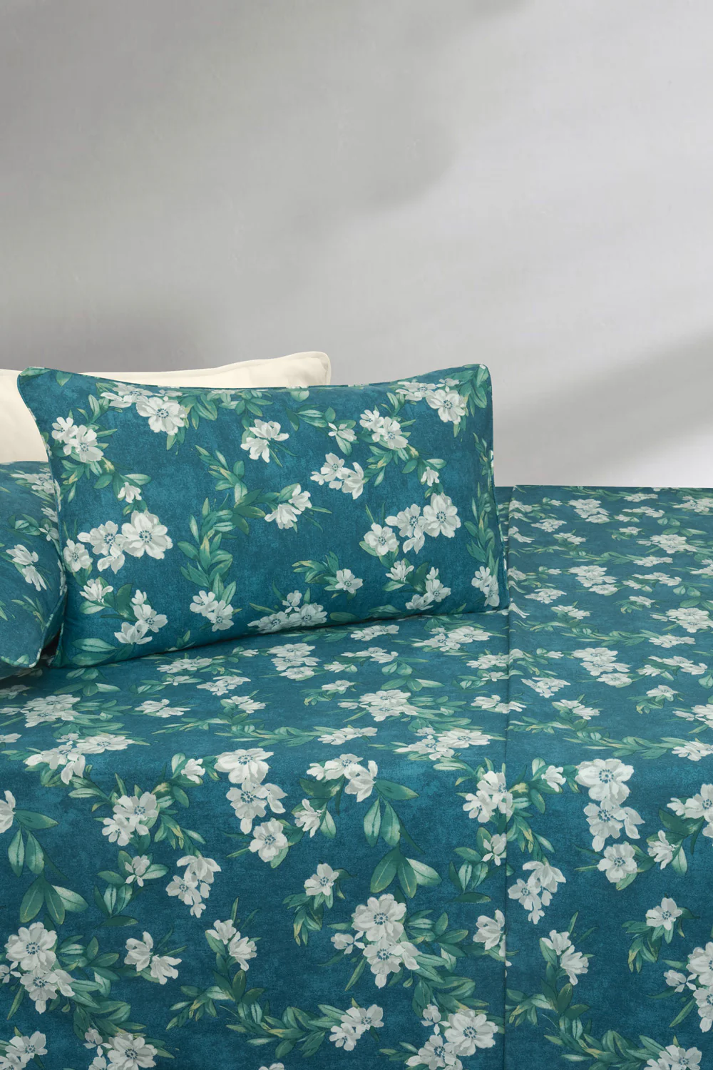 Morning Bloom T-150 Bed Sheet Set - Image 2