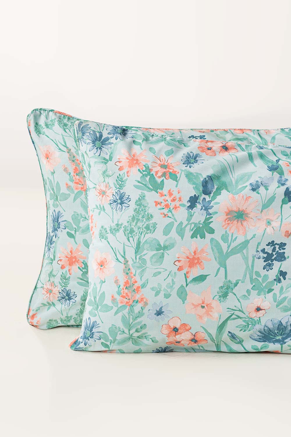 Morning Breeze T-150 Pillow Cover Set - Image 2