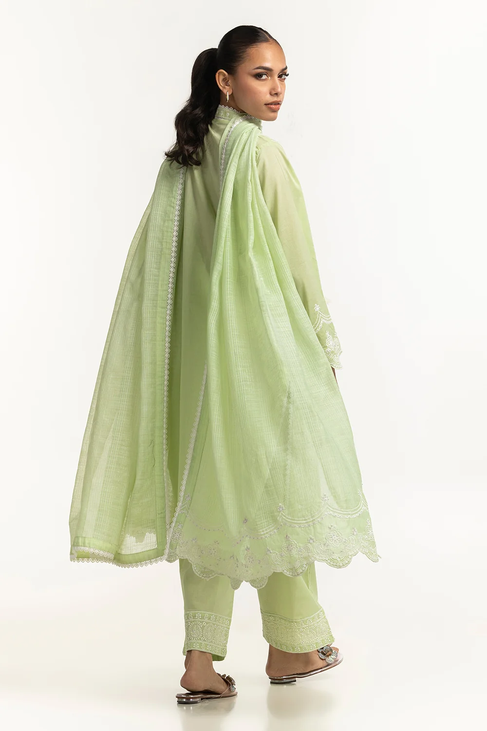 Munaar Lurex Embroidered Dupatta - Image 3