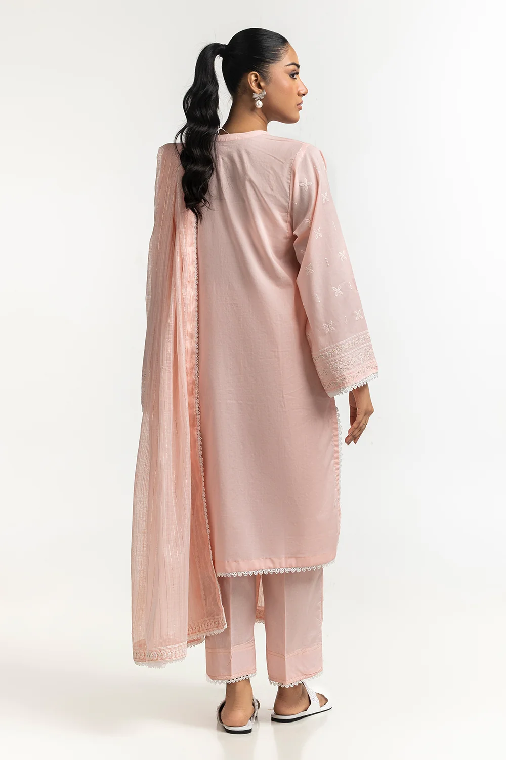 Munaar Lurex Embroidered Dupatta - Image 3