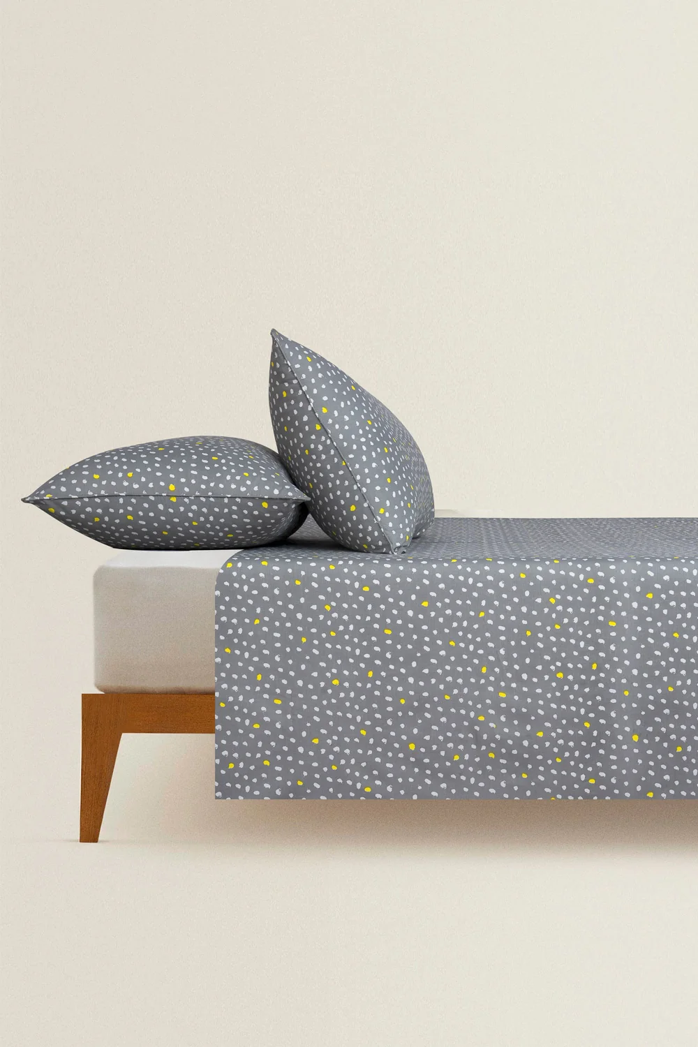 Neo Abstract T-150 Bed Sheet Set - Image 3
