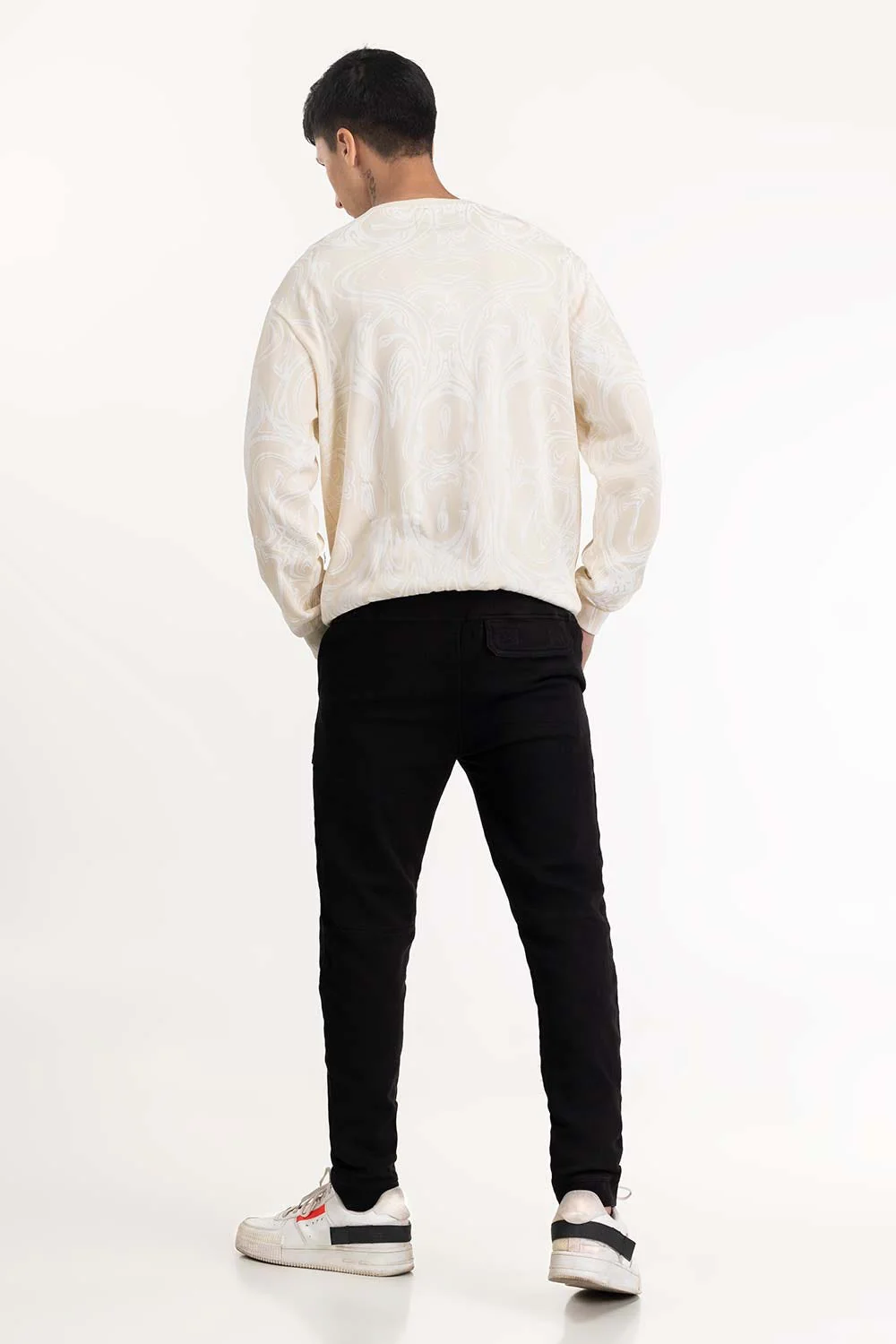 Off White All Over Printed Sweatshirt - Image 6