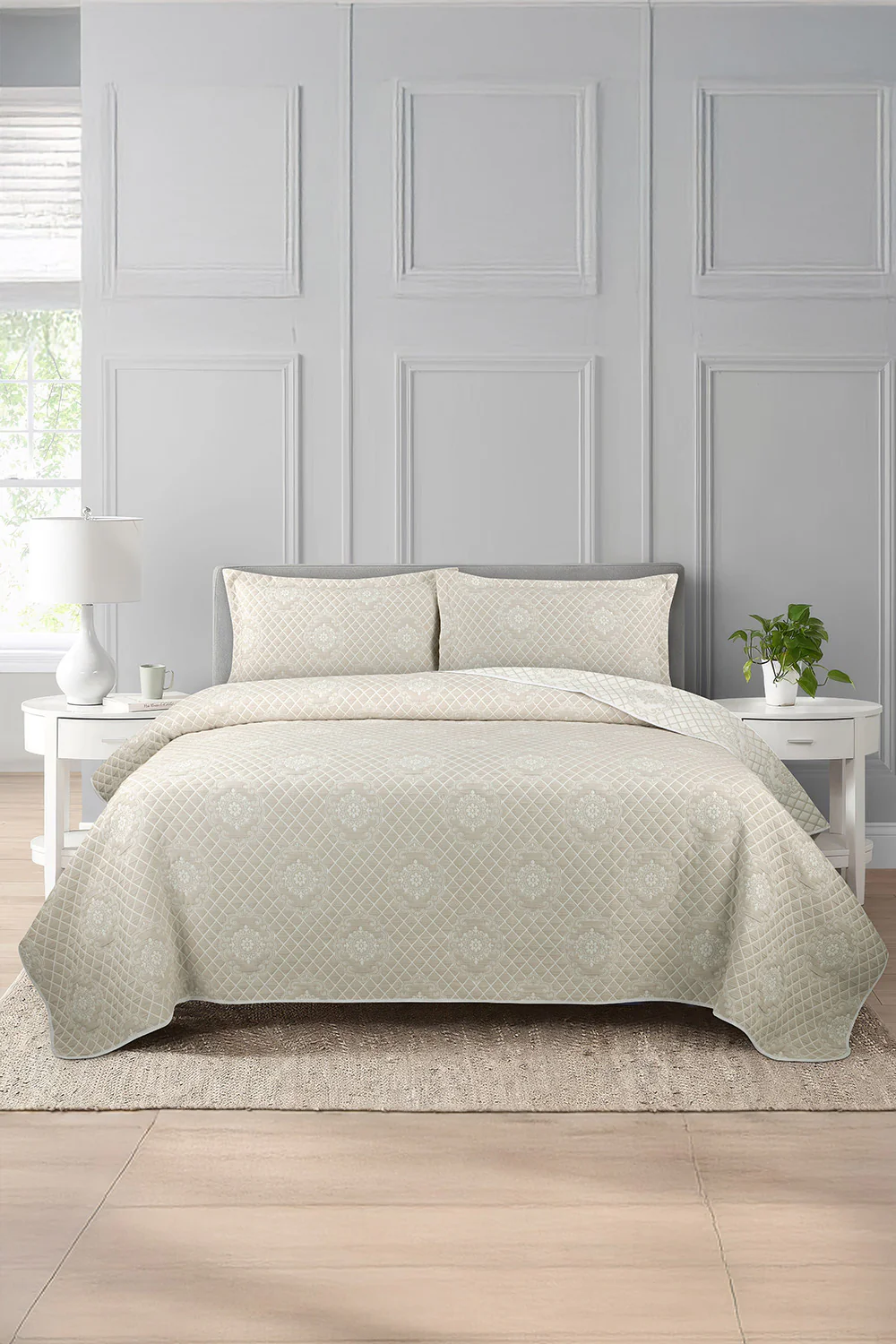 Off White Multi Layer Jacquard Bed Spread Set - Image 2