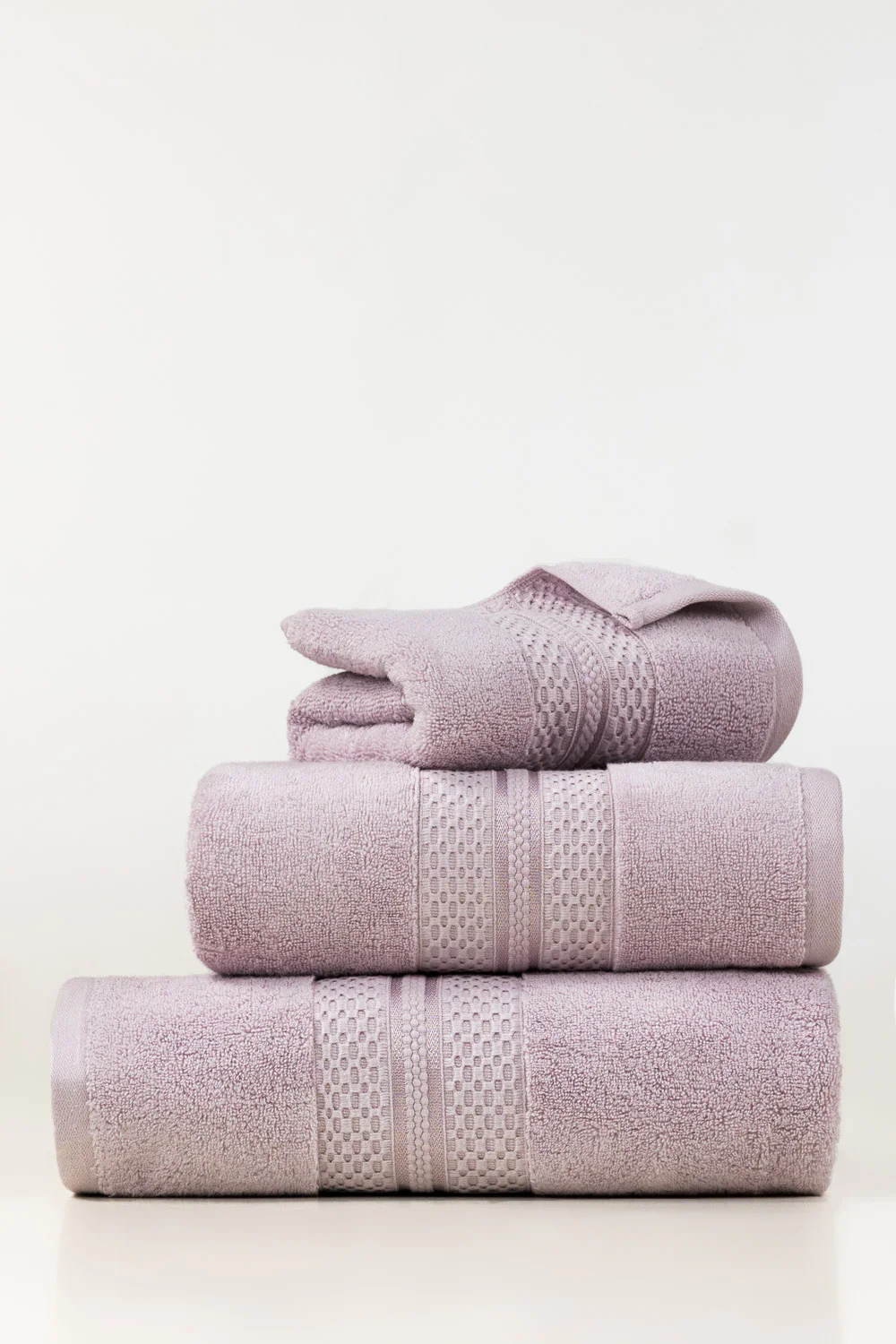 Orchid Zero Twist Towel - Image 2