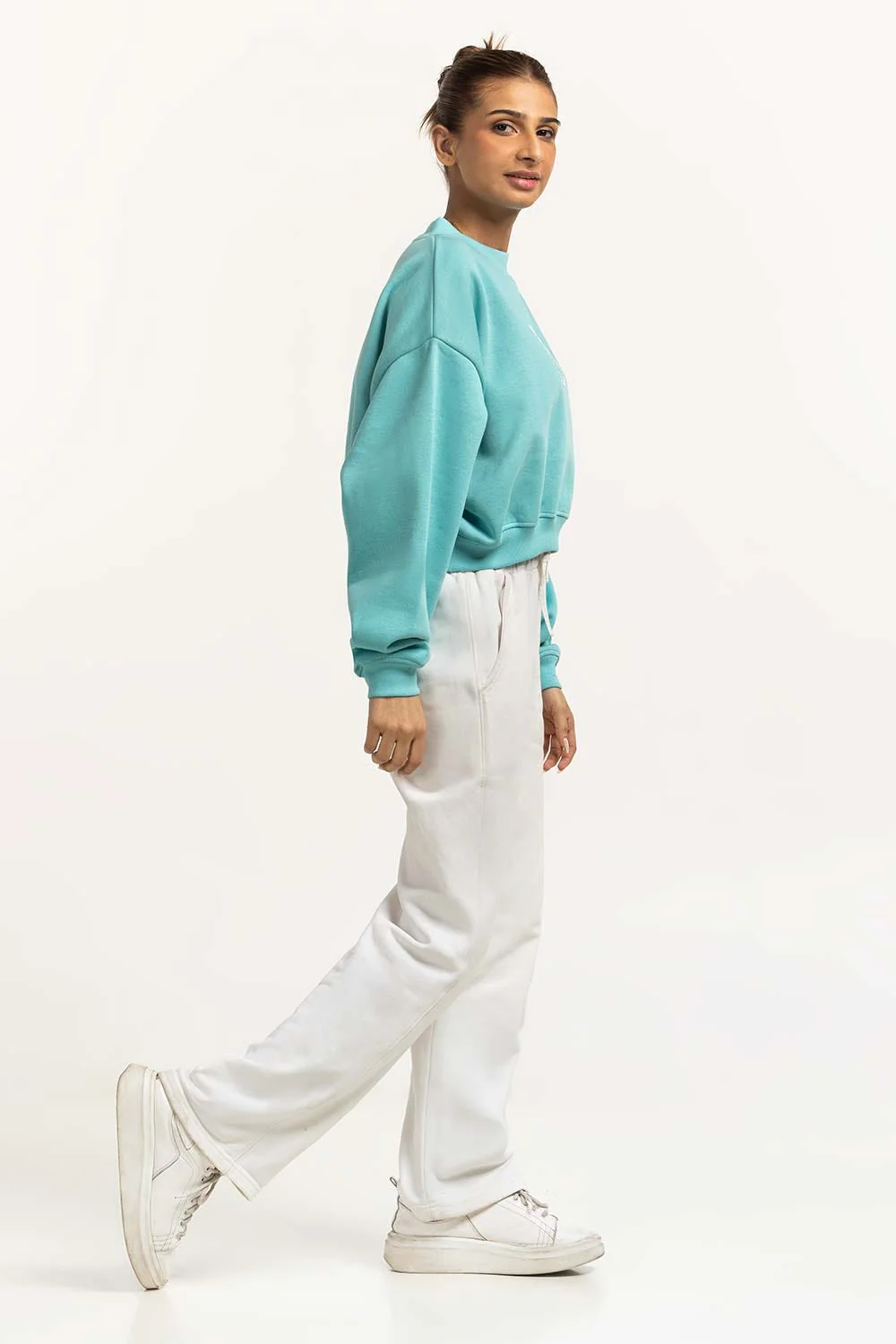 Oversized Sweatshirt - Image 4