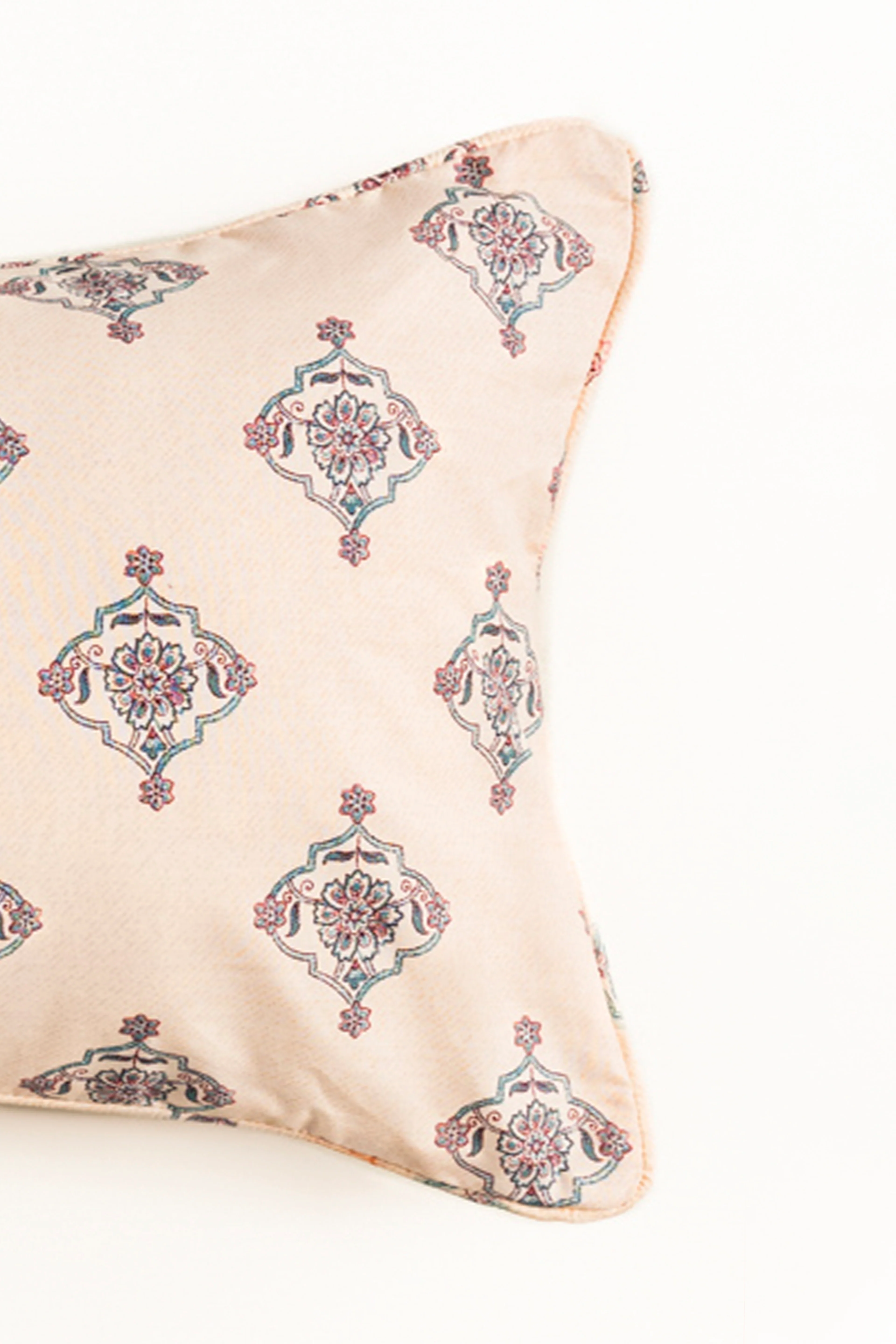 Paisley Blush T-150 Deck Cushion Cover - Image 2