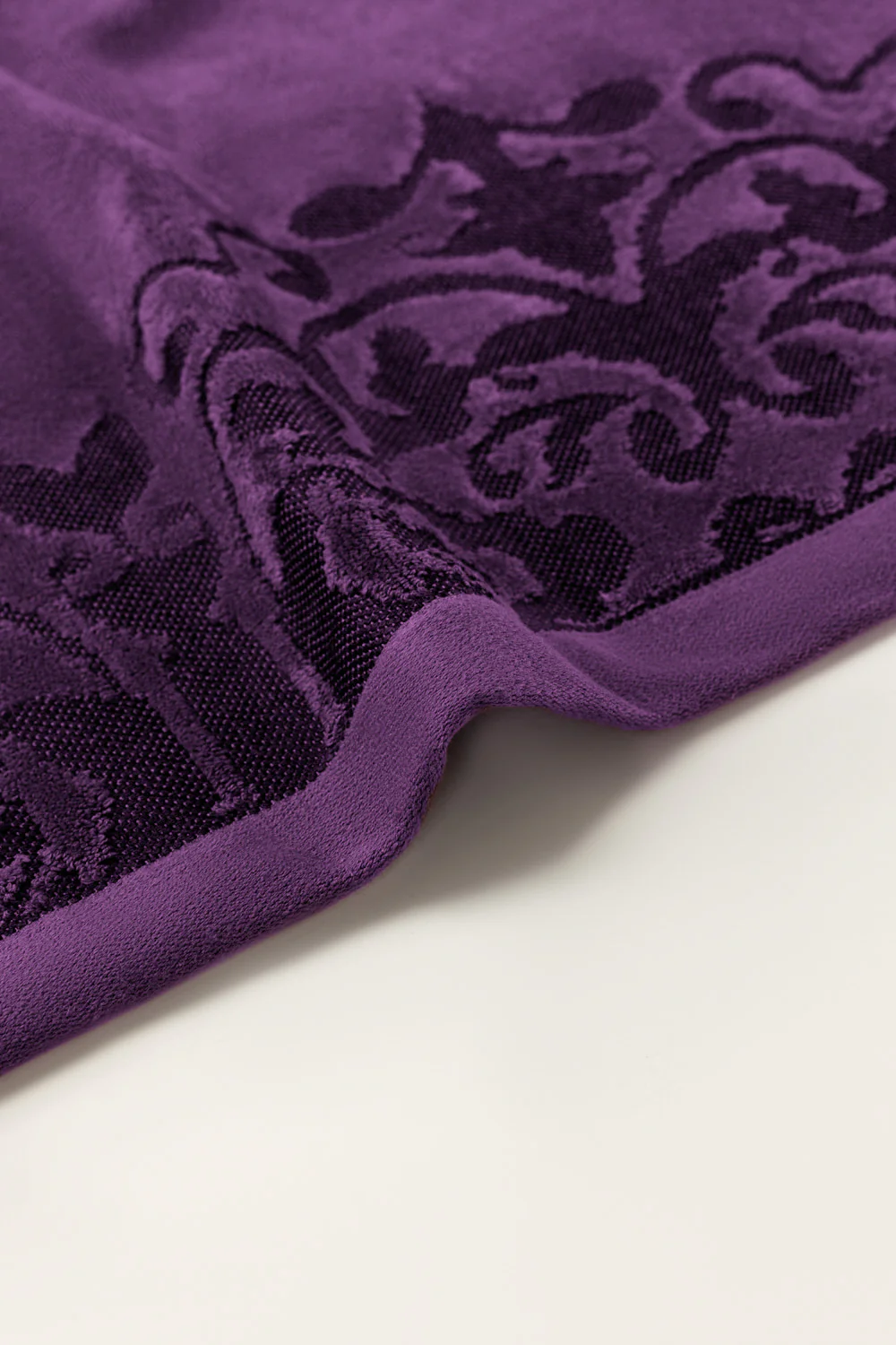 Passion Jacquard Dyed Towel - Image 5