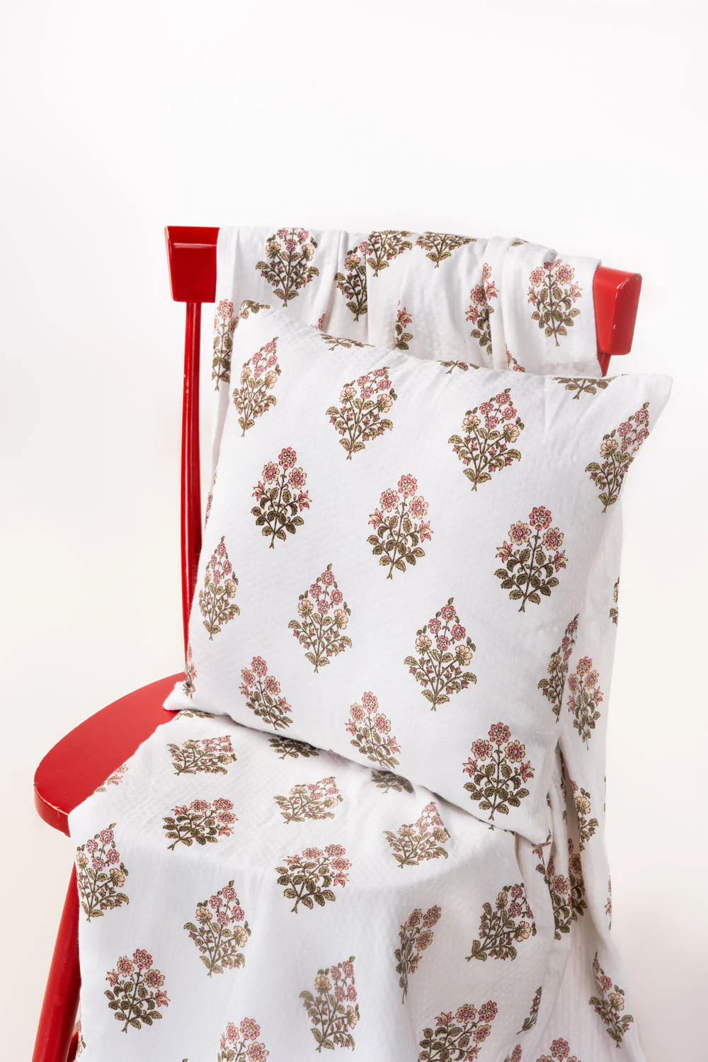 Pastel Bloom Matelasse Cushion Cover - Image 4