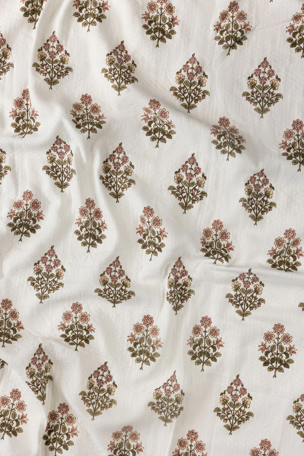 Pastel Bloom Matelasse Throw - Image 4