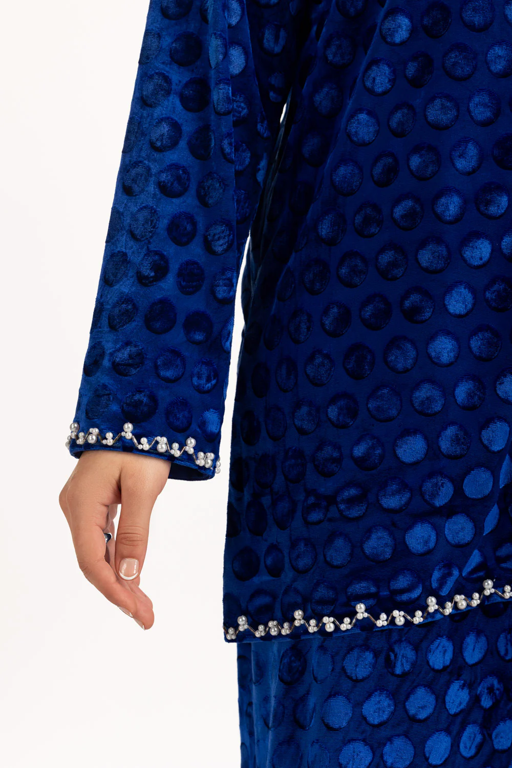 Polka Dots Velvet - Image 5