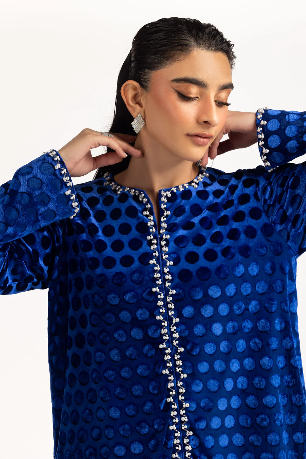 Polka Dots Velvet - Image 6