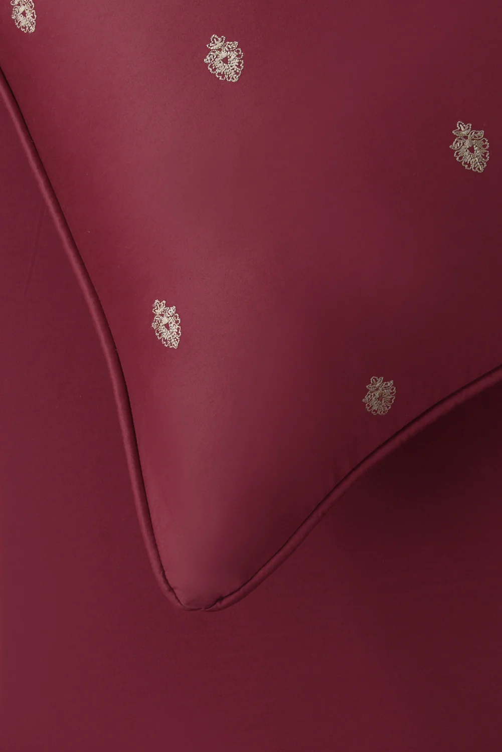 Pomegranate T-400 Embroidered Bed Sheet Set - Image 4