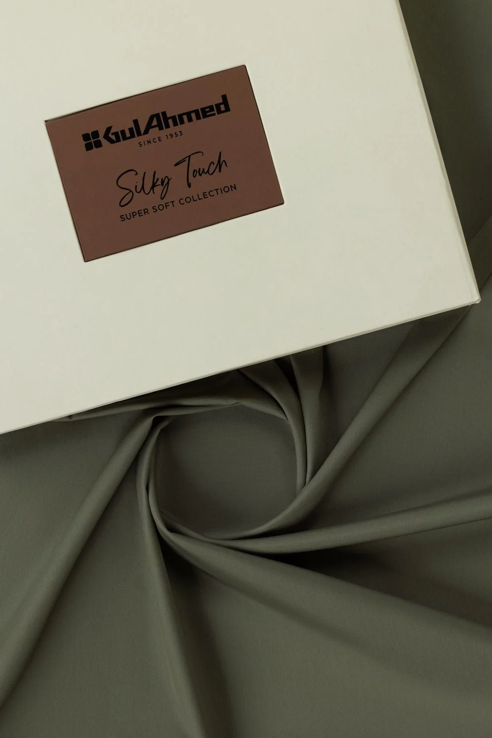 Prince Luxury Plus Unstitched Fabric Cotton with Gift Box - Image 3