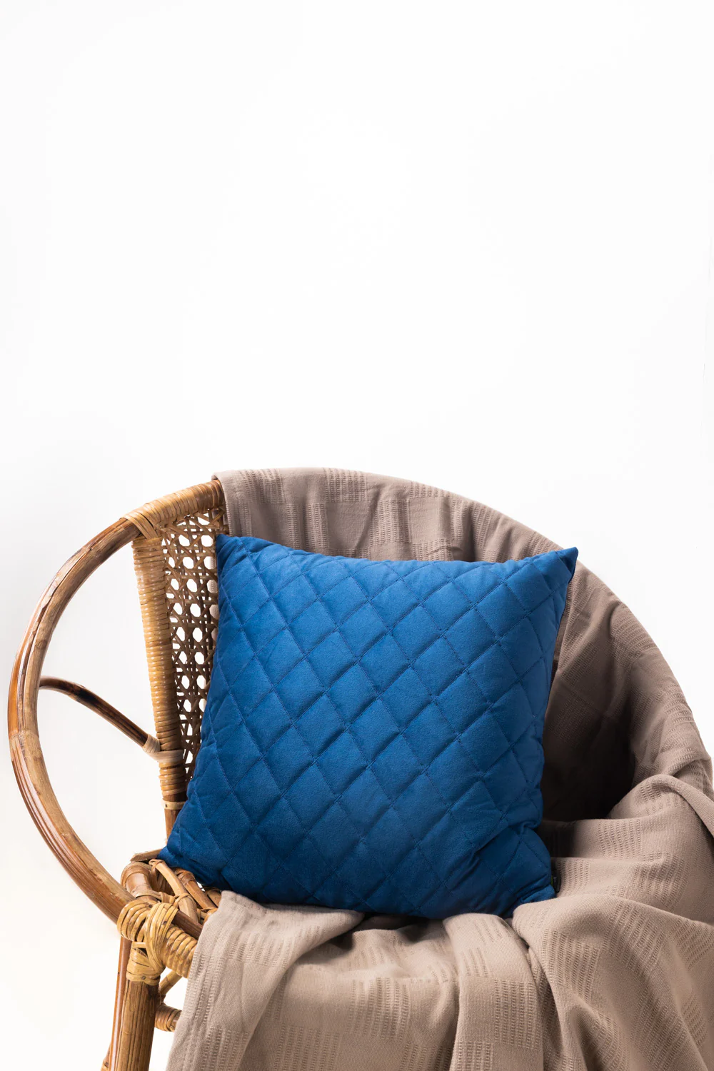 QVC - 009 Cushion Cover - Image 4