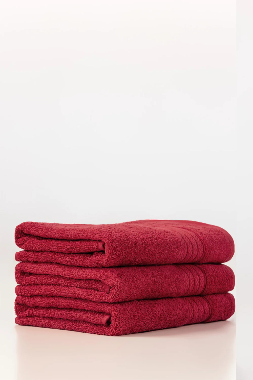 Red Dyed Bath Towel - Image 3