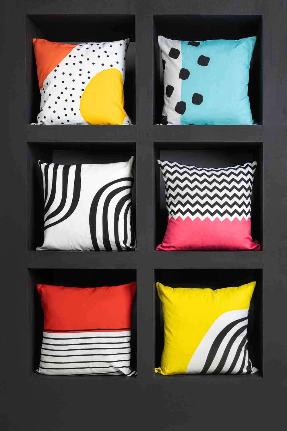 Red Lines Digital Cushion Cover - Image 4