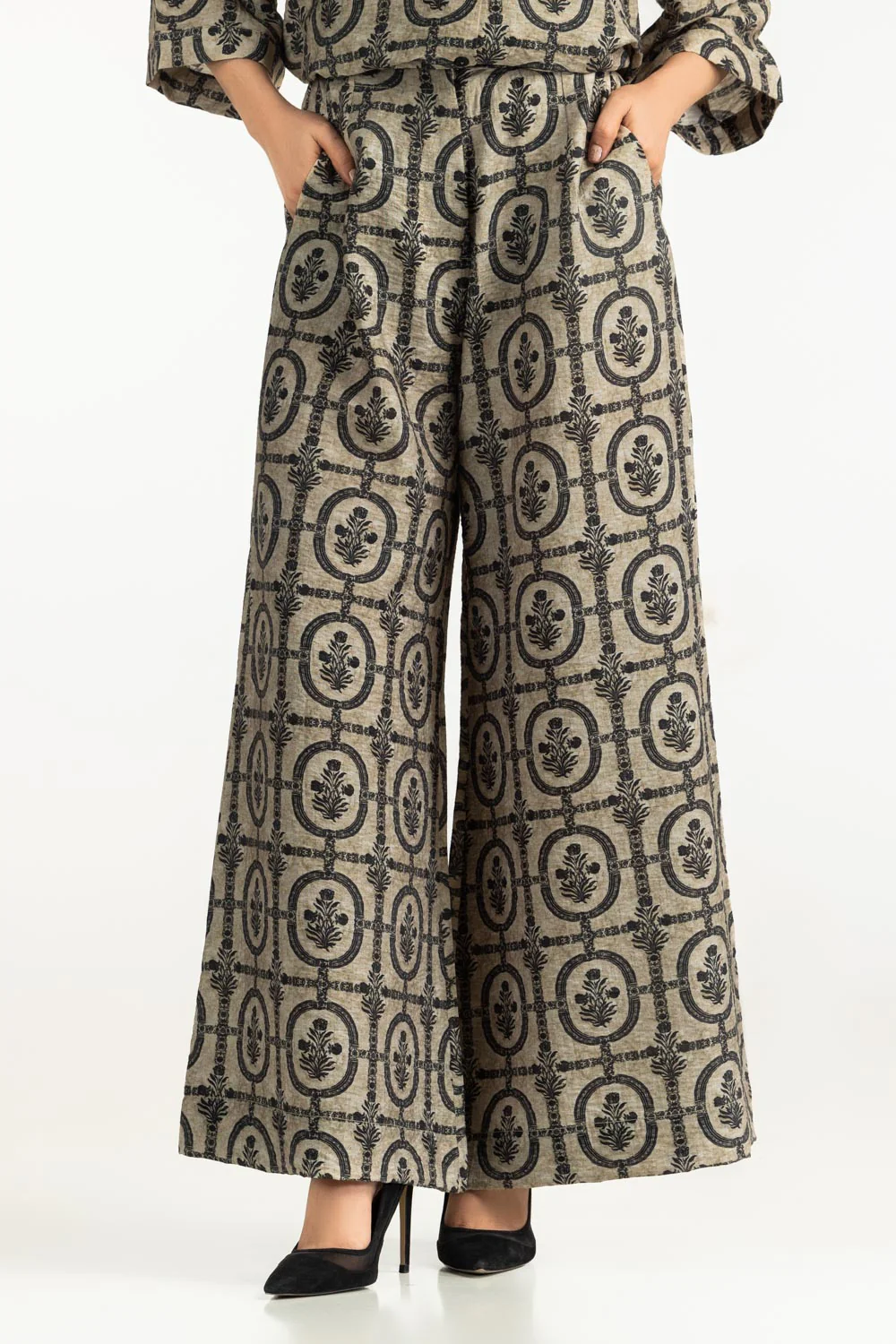 Regular Fit Co-Ord Set - Image 2
