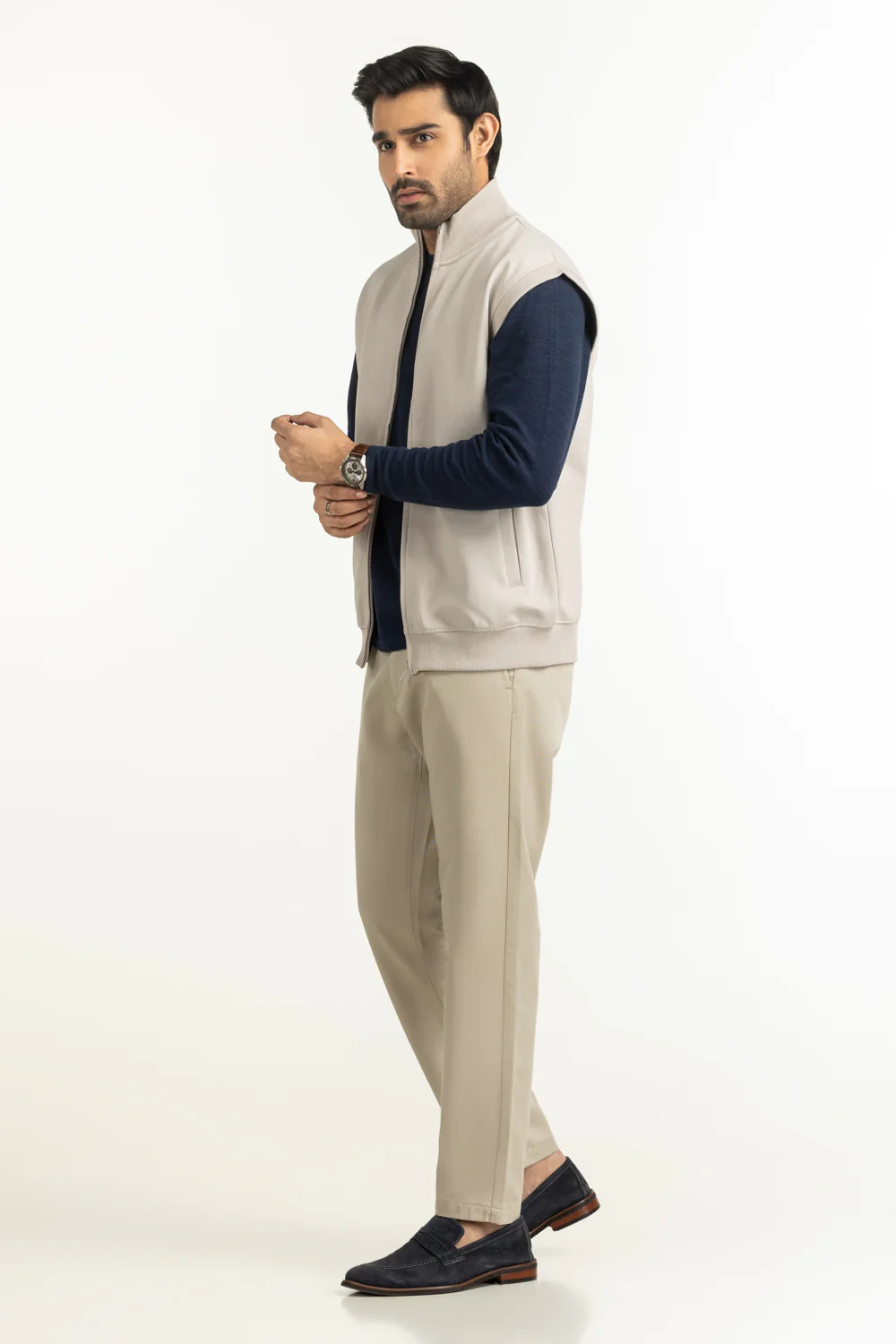 Regular Fit Knitted Vest - Image 3