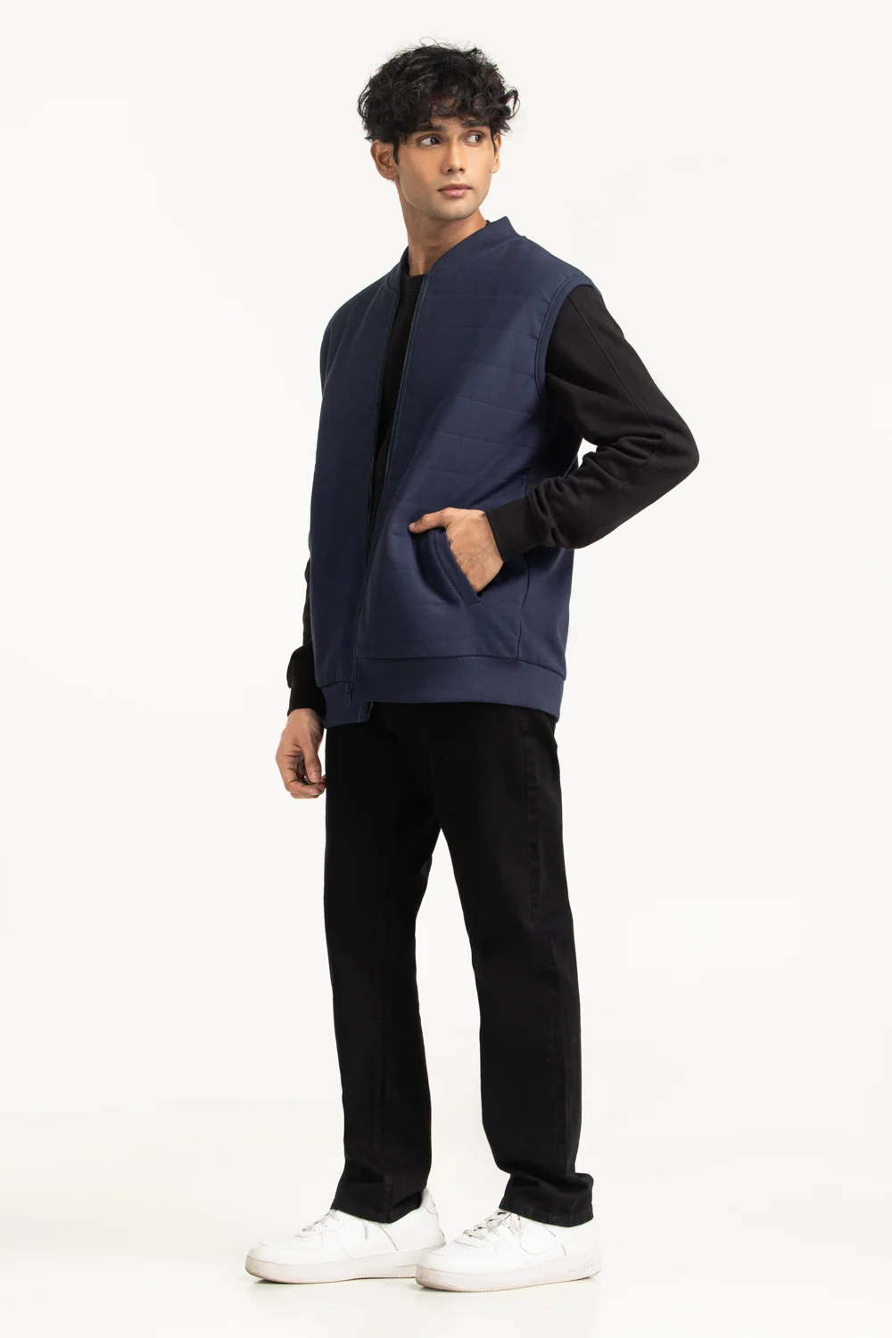 Regular Fit Knitted Vest - Image 3