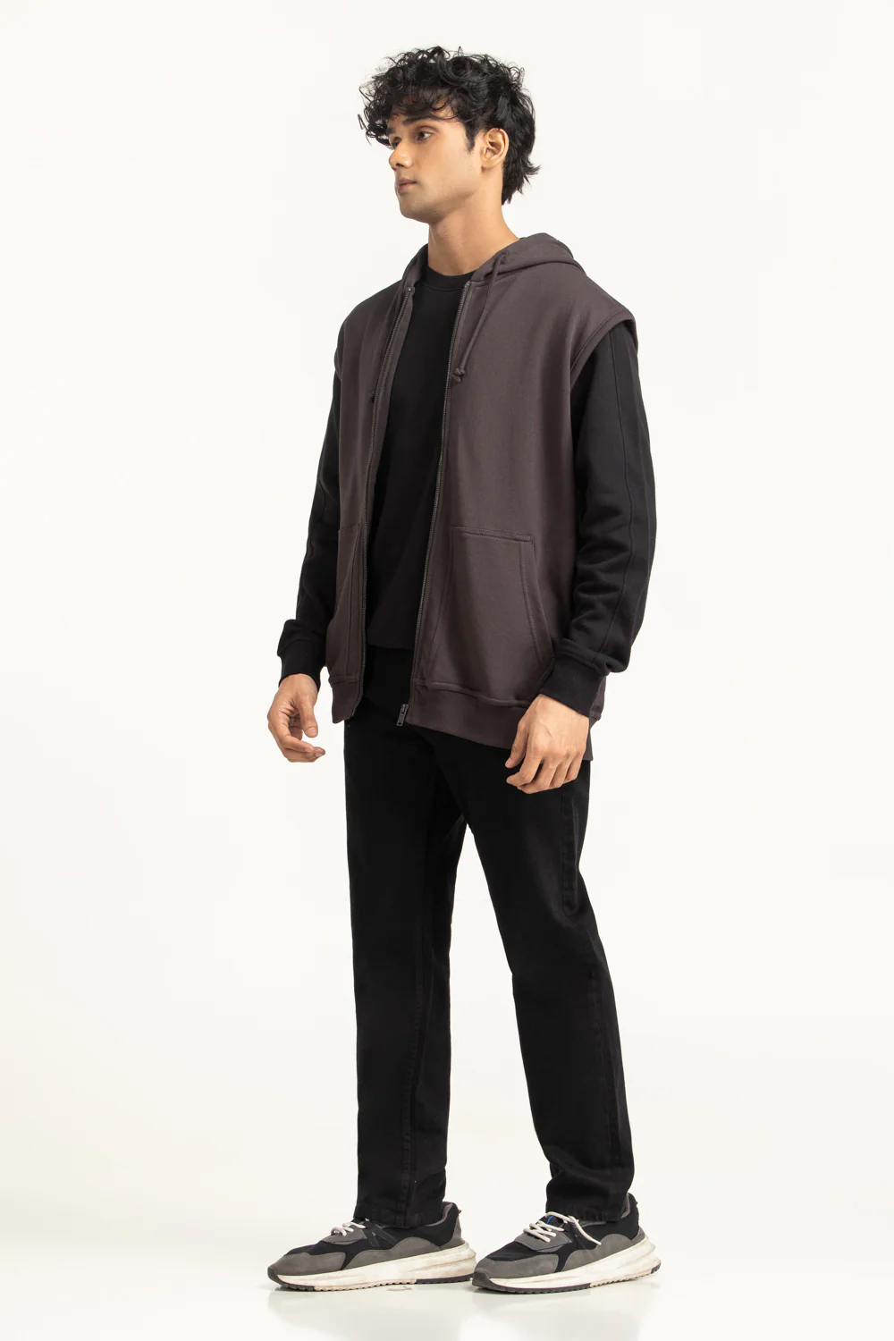 Regular Fit Knitted Vest - Image 3