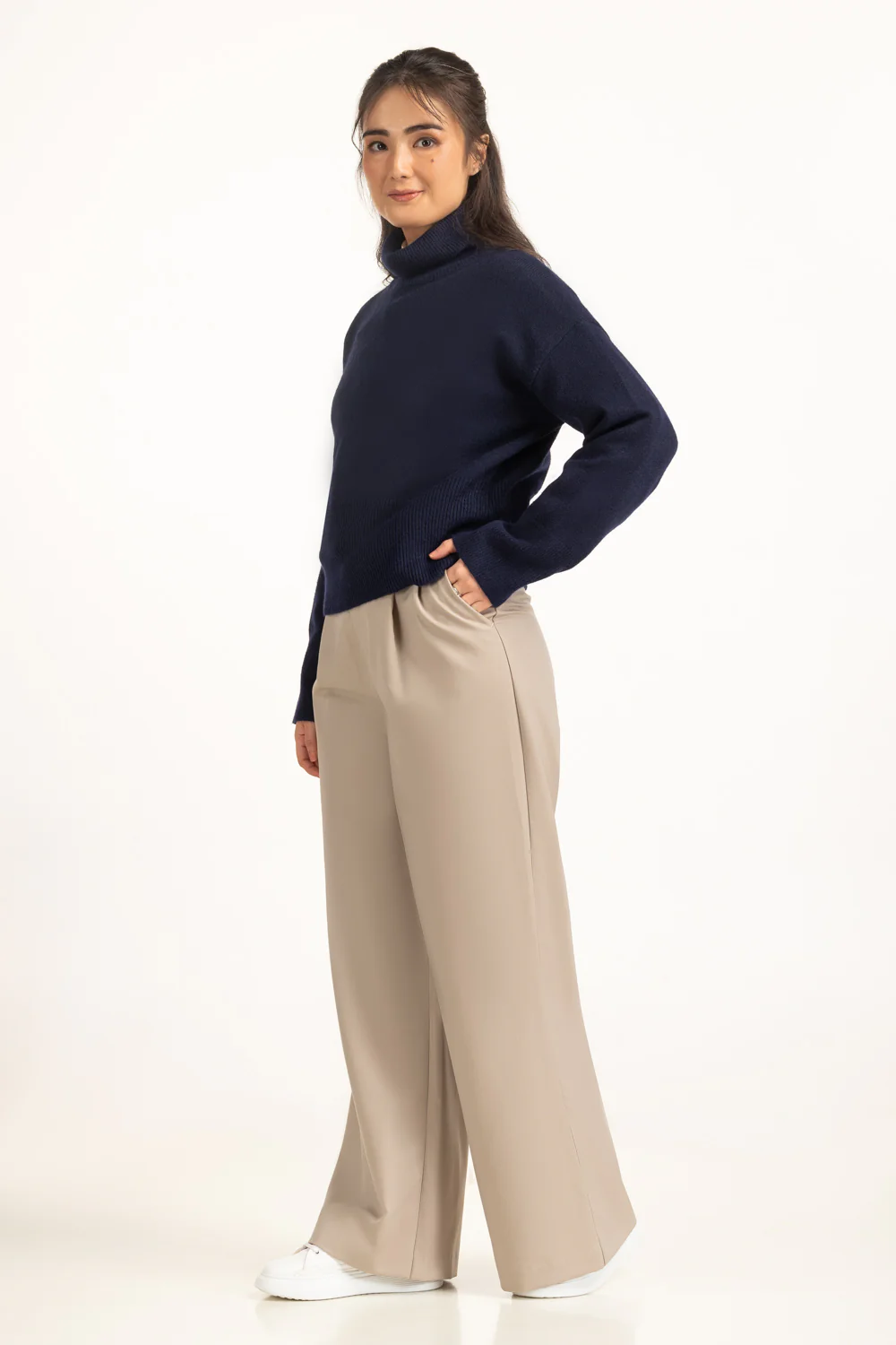 Relax Fit Sweater - Image 4