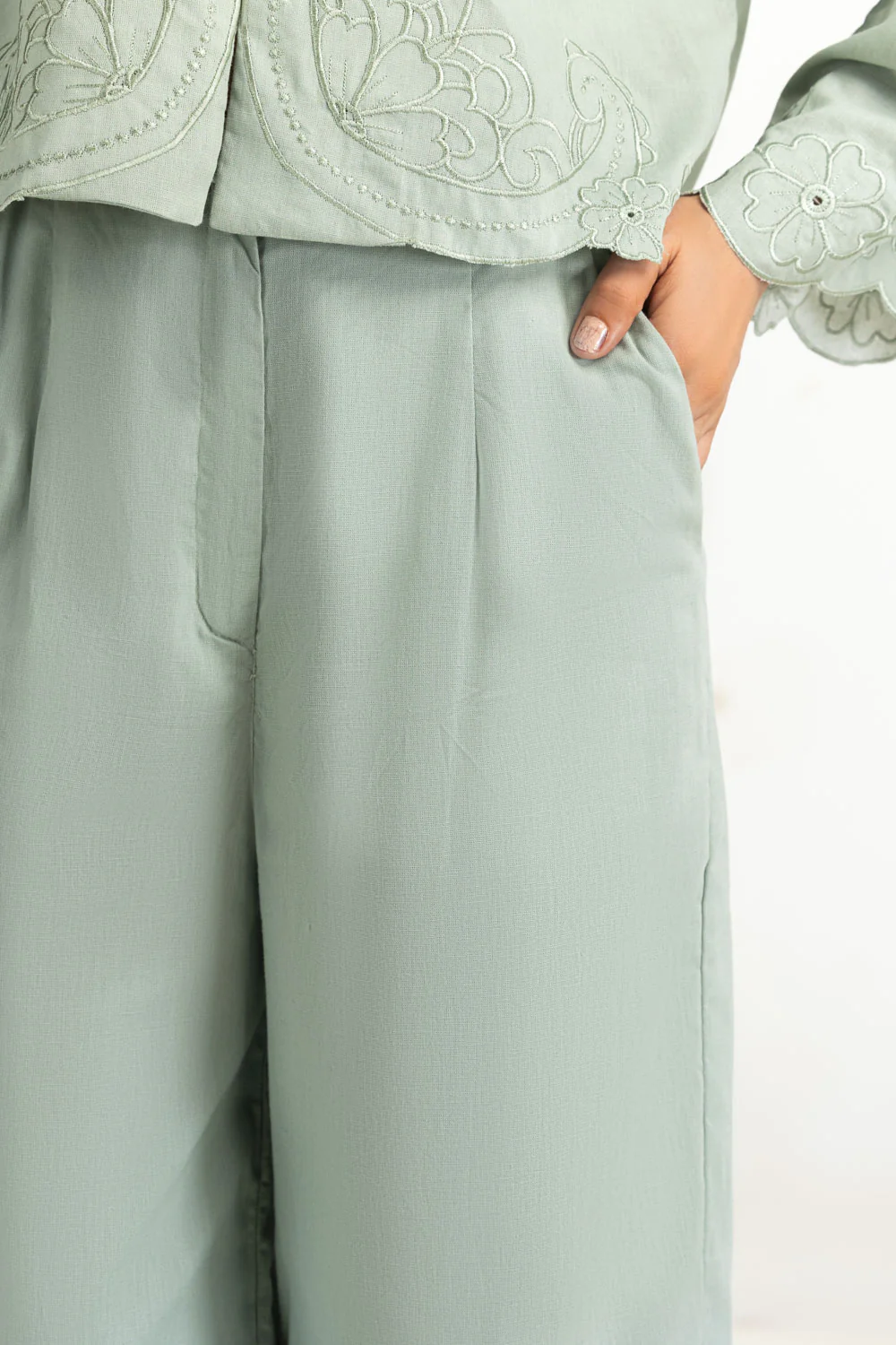 Relaxed fit Trousers - Image 4