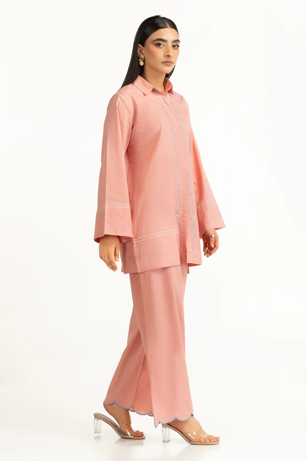 Ripple Crinkle Embroidered Co-Ord Set - Image 3