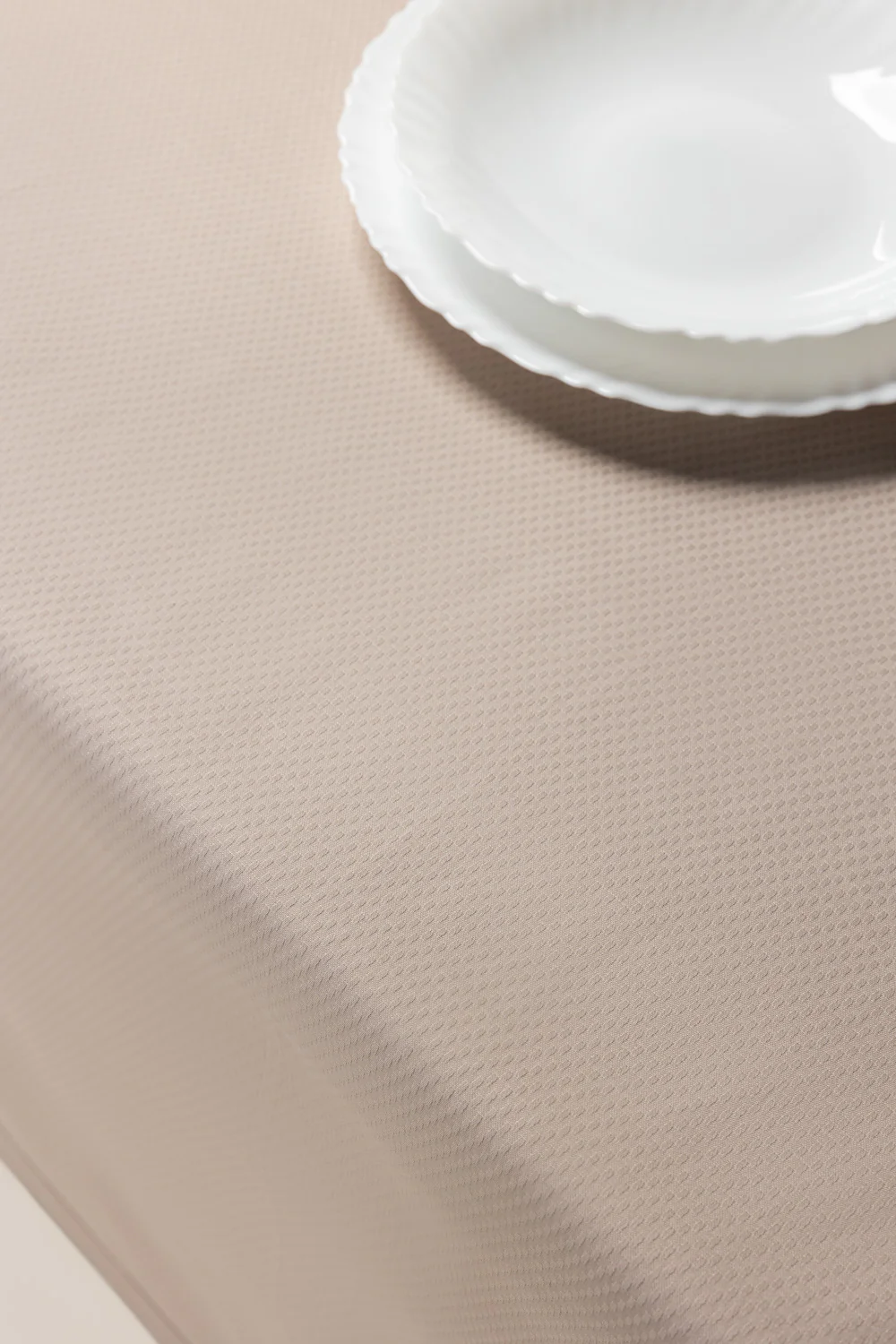 Sand Cube Dobby Table Cover - Image 2