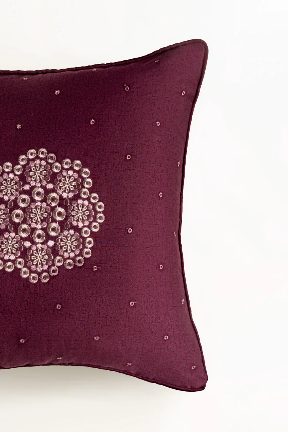 Schiffli T-200 Square Cushion Cover - Image 2