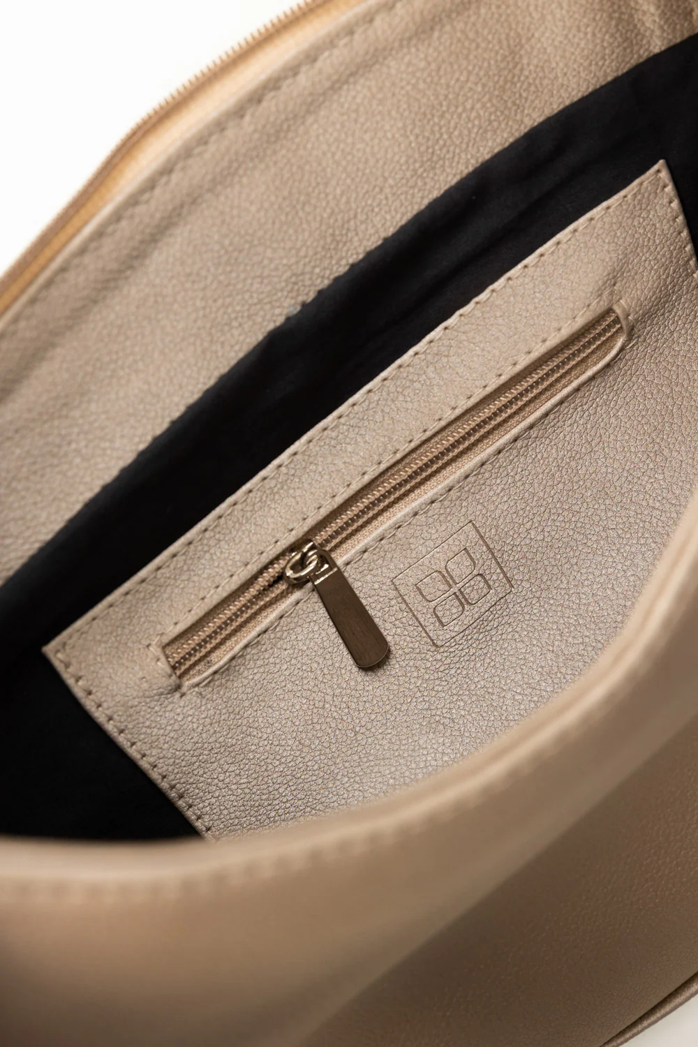 Shoulder Bag - Image 6