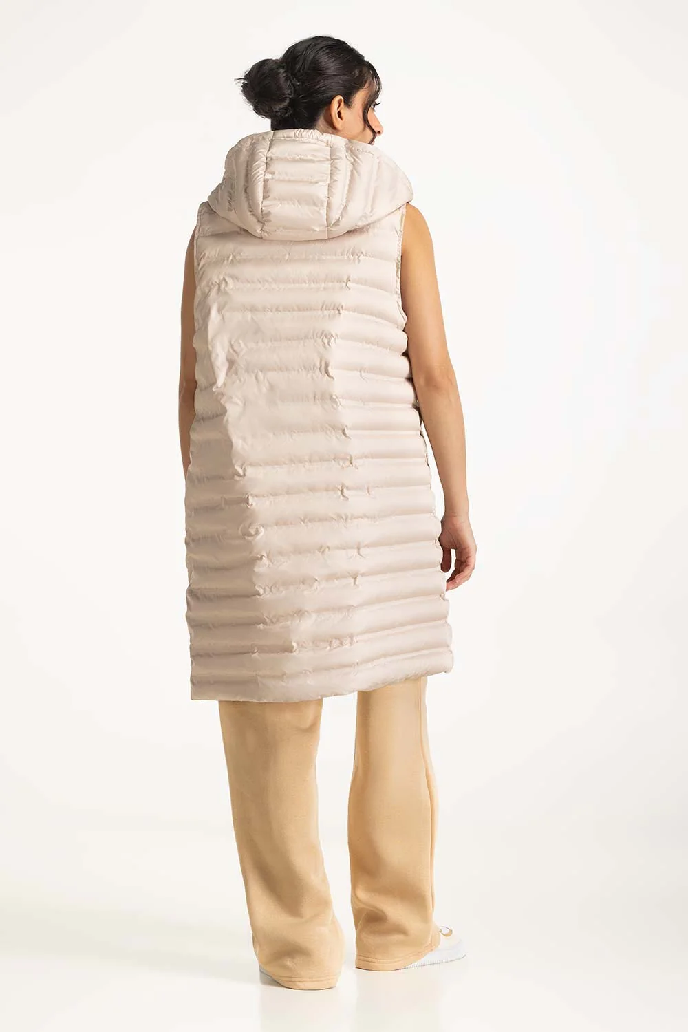 Sleeveless Puffer Jacket - Image 4