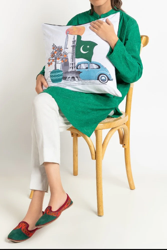 SS24-PAK-004 Digital Square Cushion Cover - Image 4
