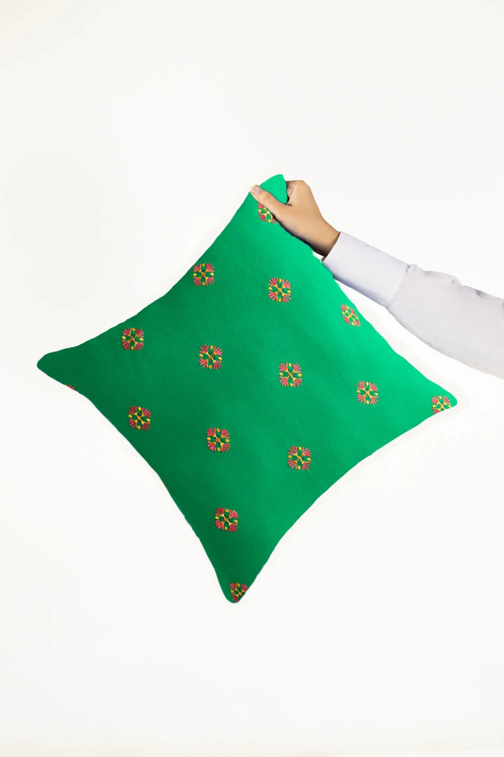 SS25-EC-044 Terry Embroidered Cushion - Image 4