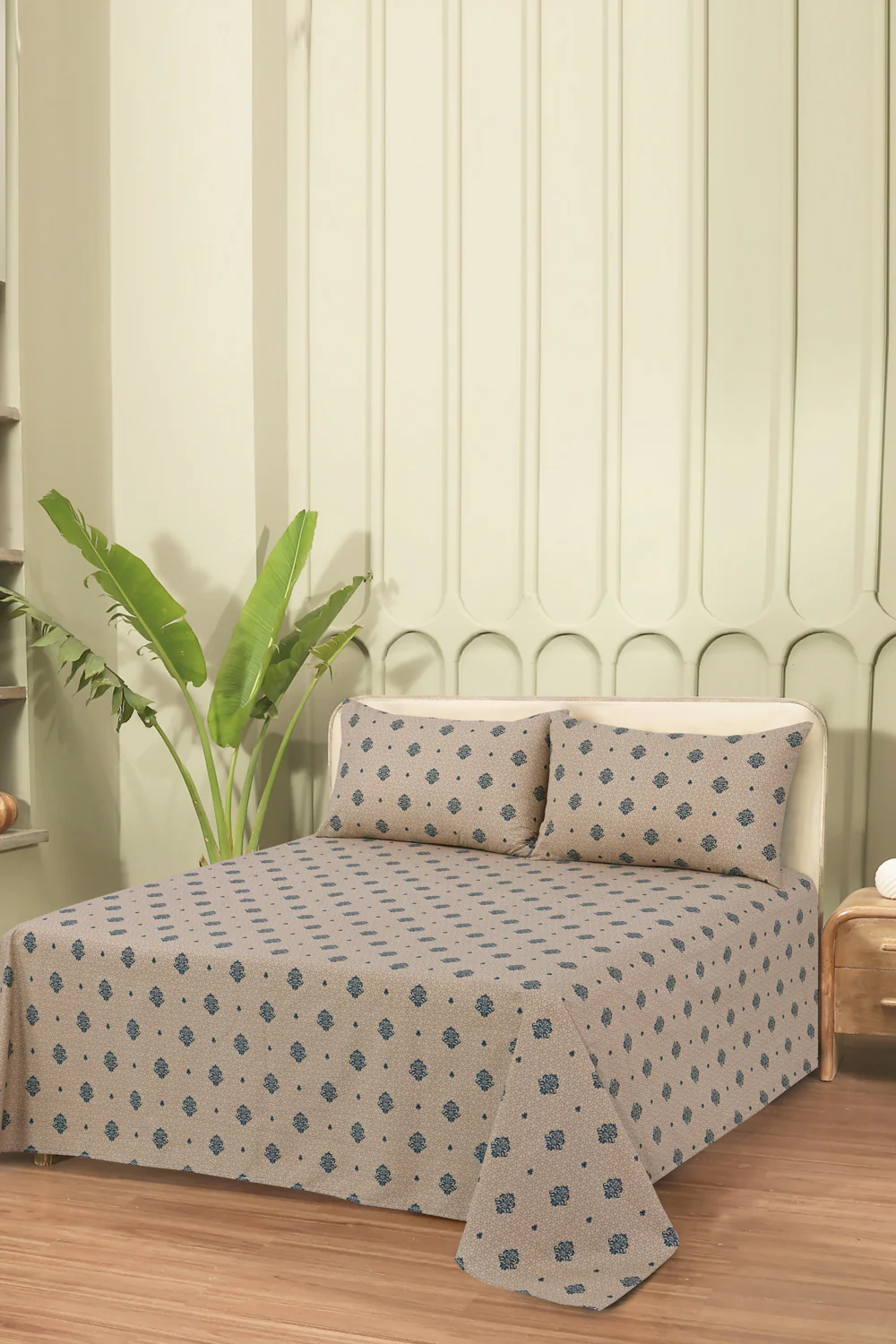 Printed Bed Sheet Set - Image 2