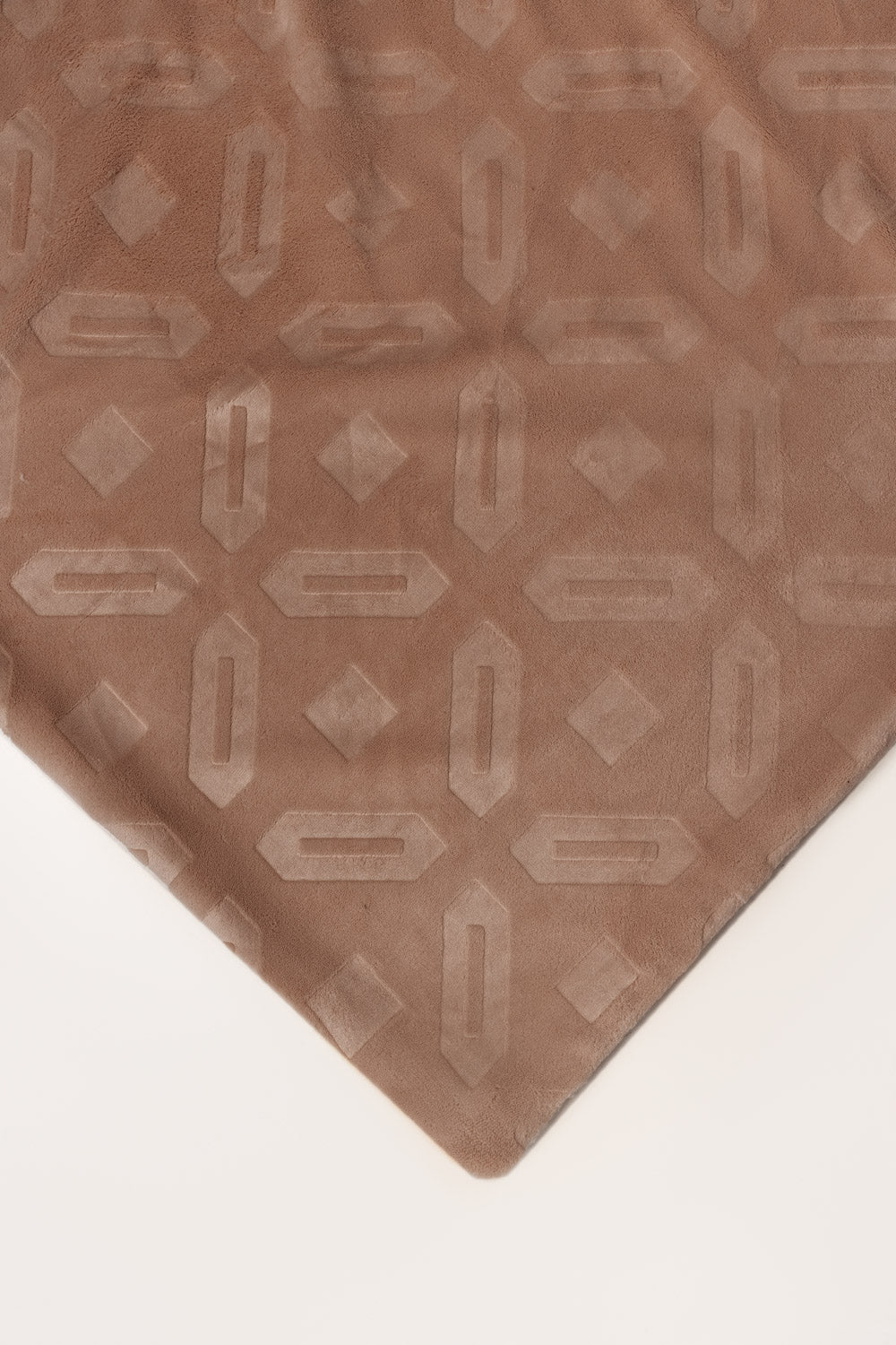 Almond Double Ply Fleece Throw - Image 2