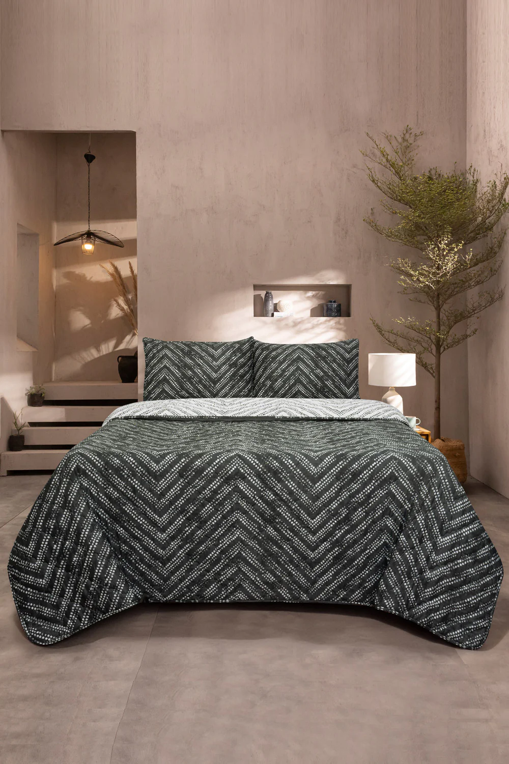 Stippling T-200 Bed Throw - Image 4