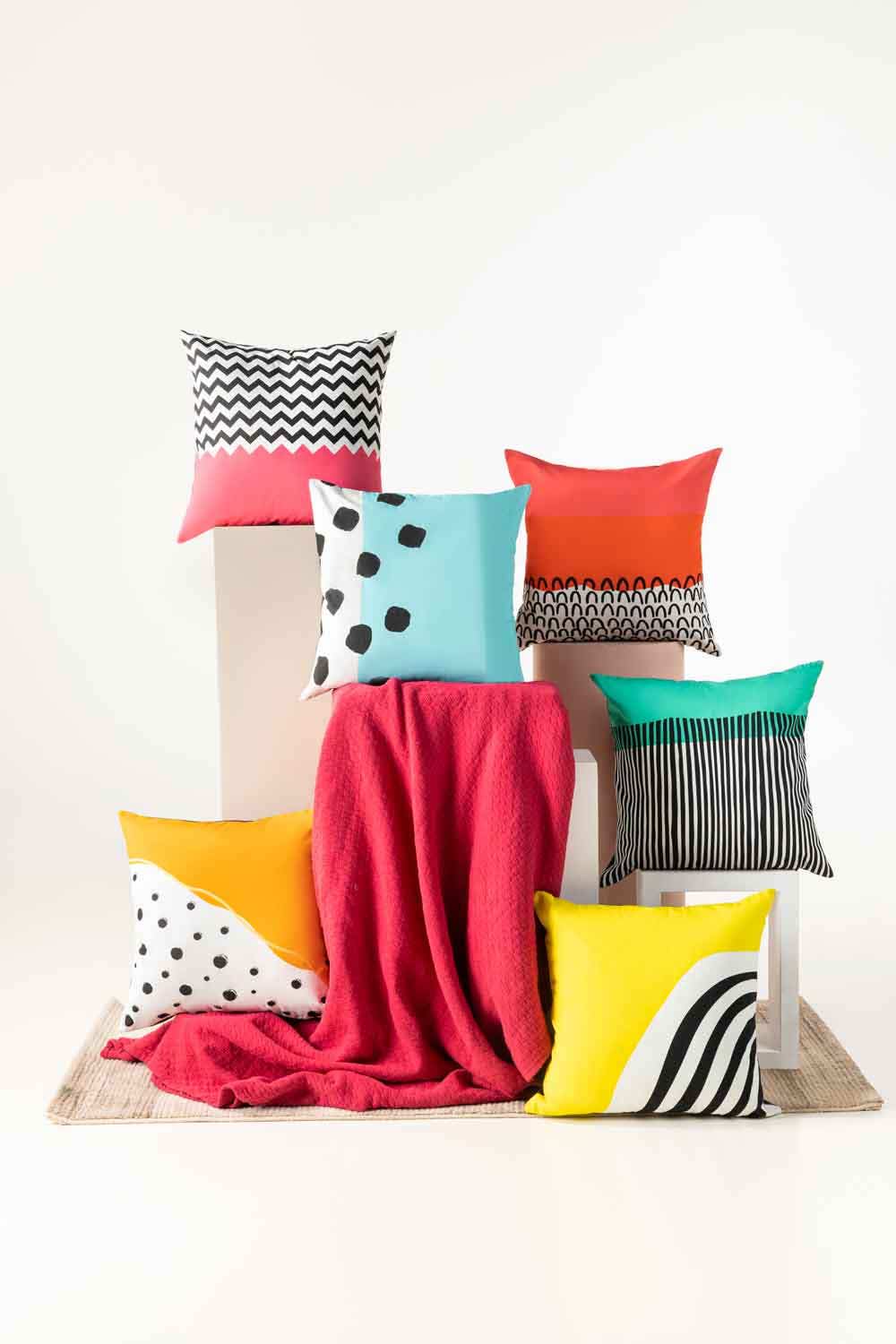 Strokes Digital Cushion Cover - Image 4
