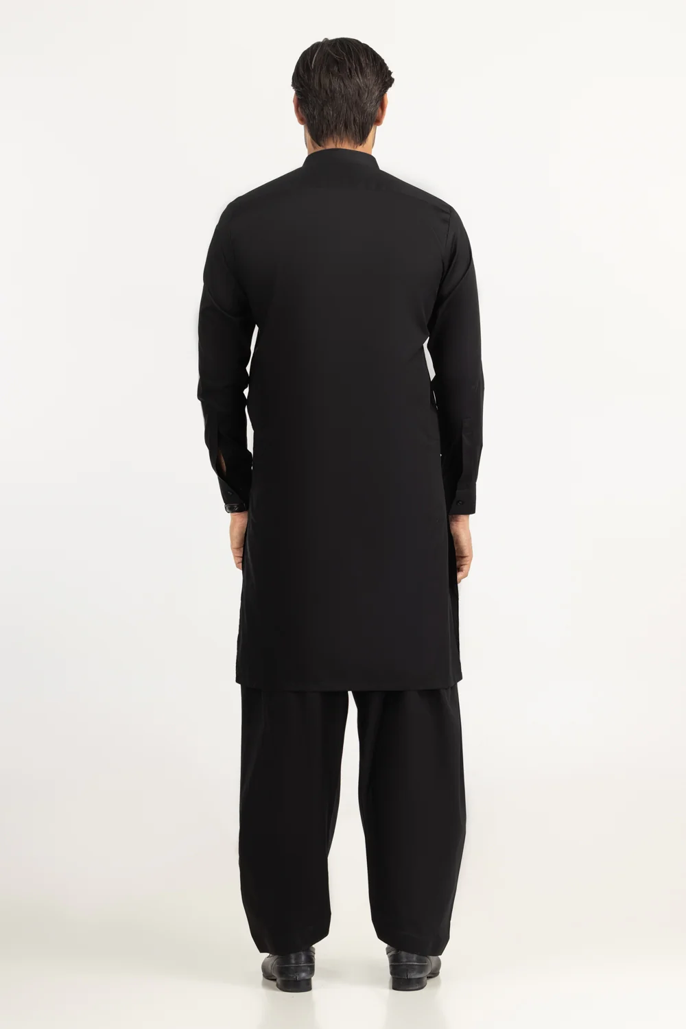 Styling Suits - Image 5
