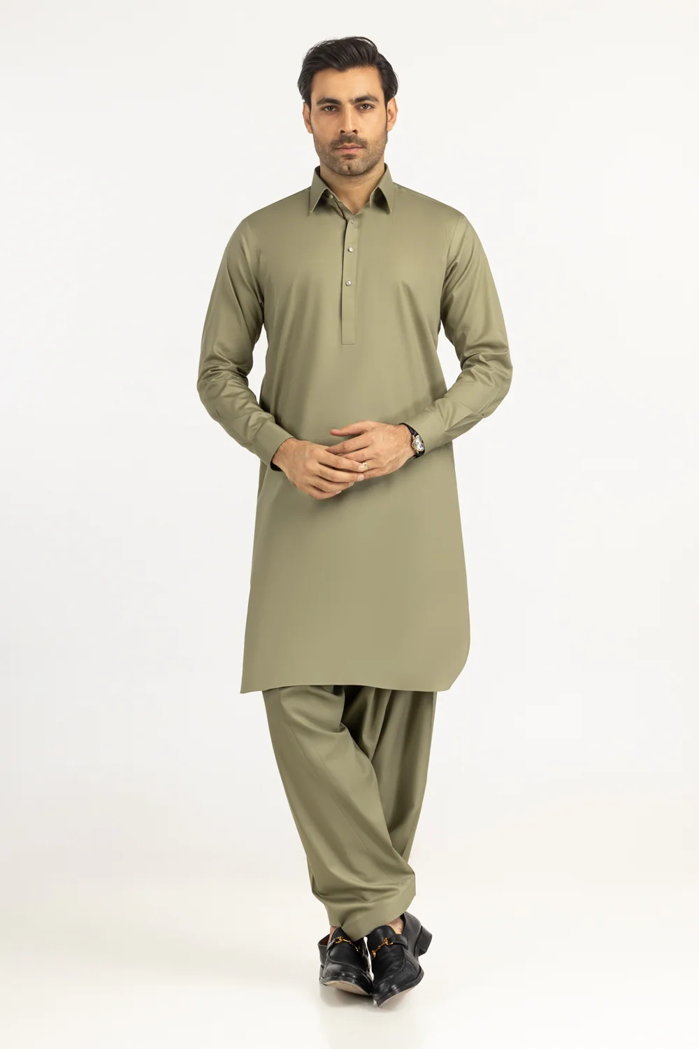 Styling Suits - Image 6