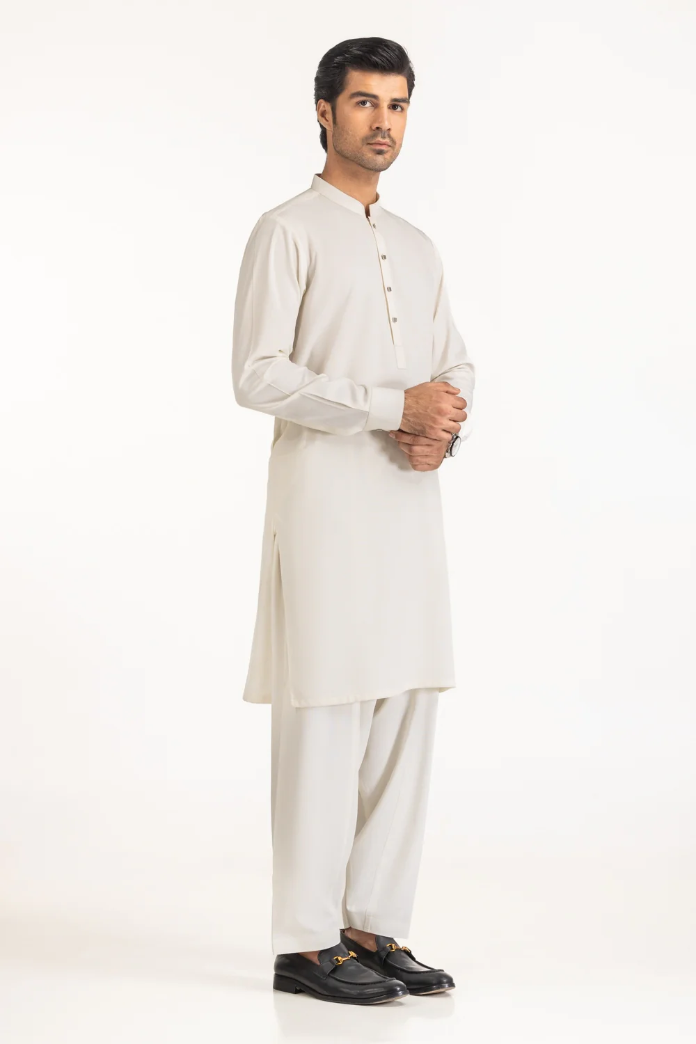 Styling Suits - Image 3