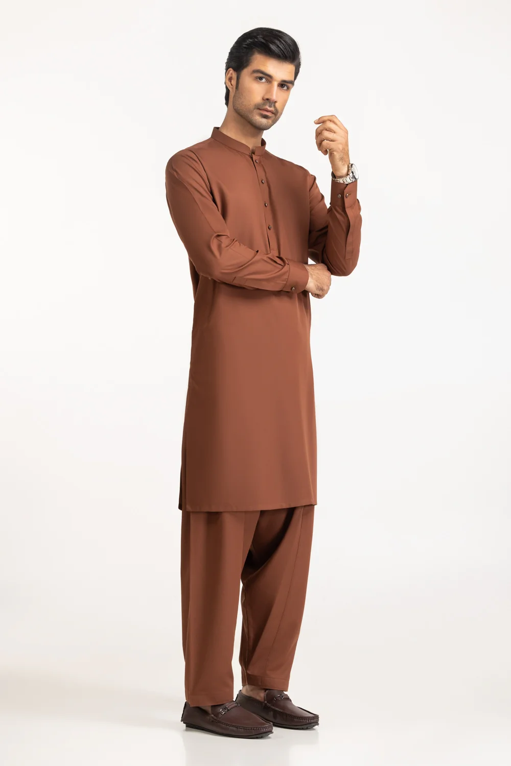 Styling Suits - Image 3