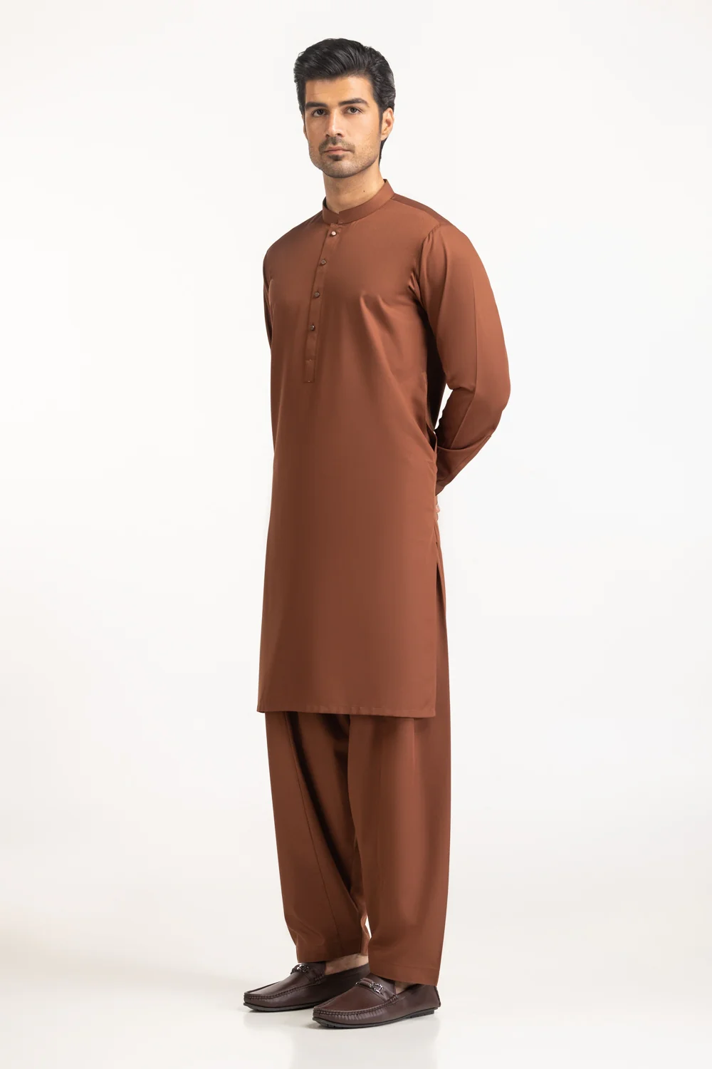 Styling Suits - Image 4